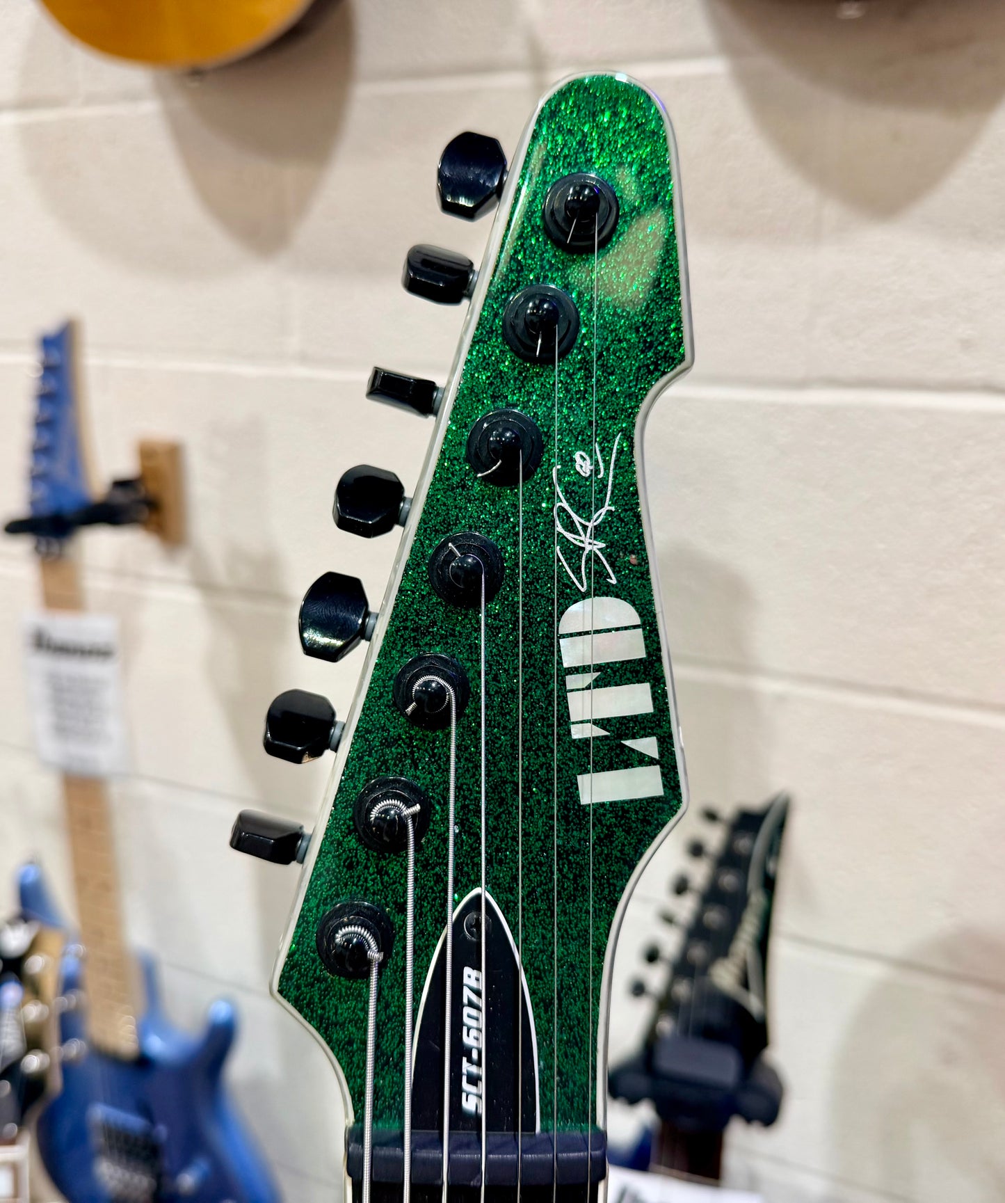 🔥MINT🔥 ESP LTD SCT-607 Baritone 7 String~ Stephen Carpenter Green Sparkle + Case