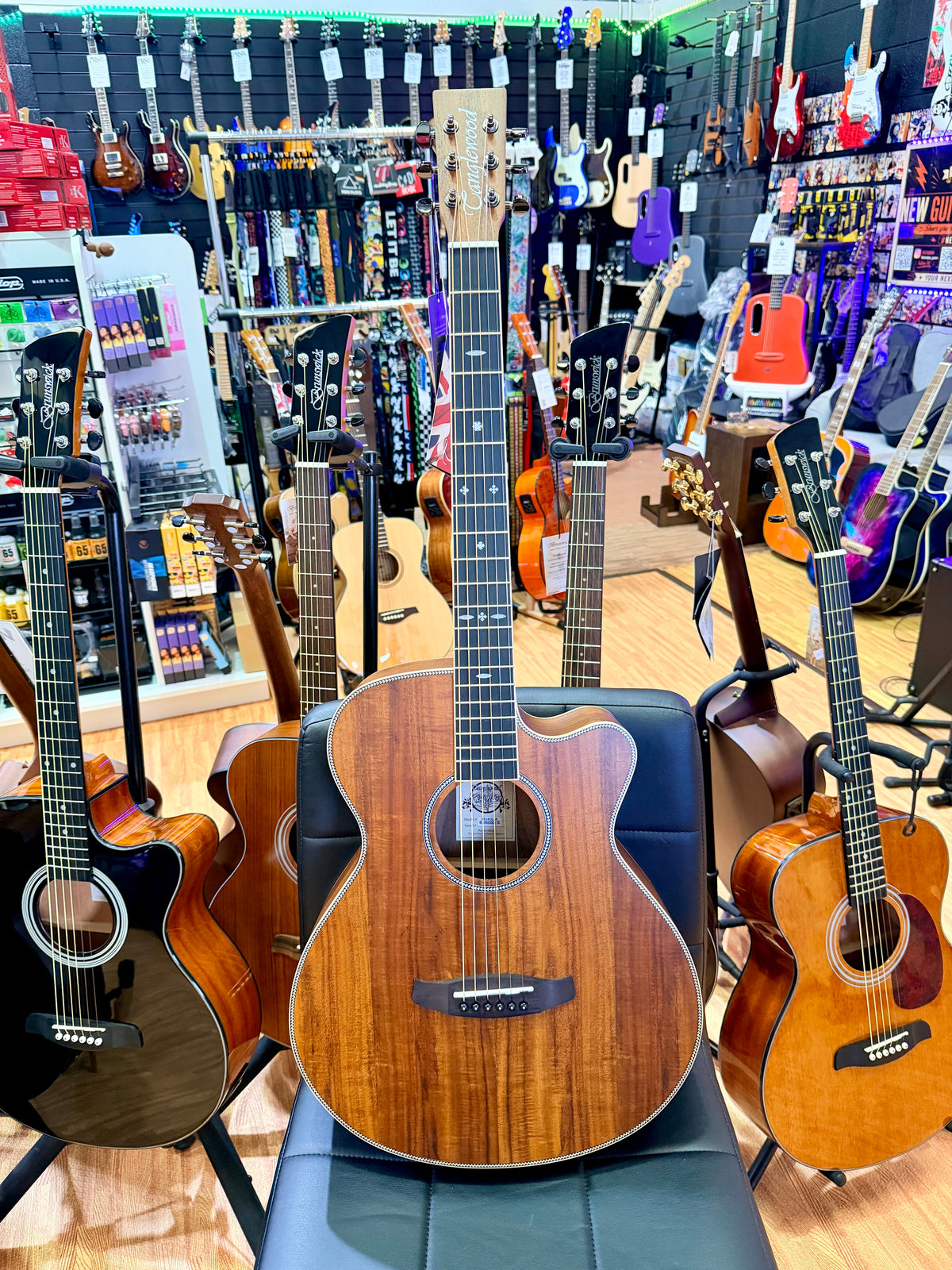 Tanglewood Reunion Pro TRU4CEAK Super Folk Electro Acoustic Guitar~ All Koa