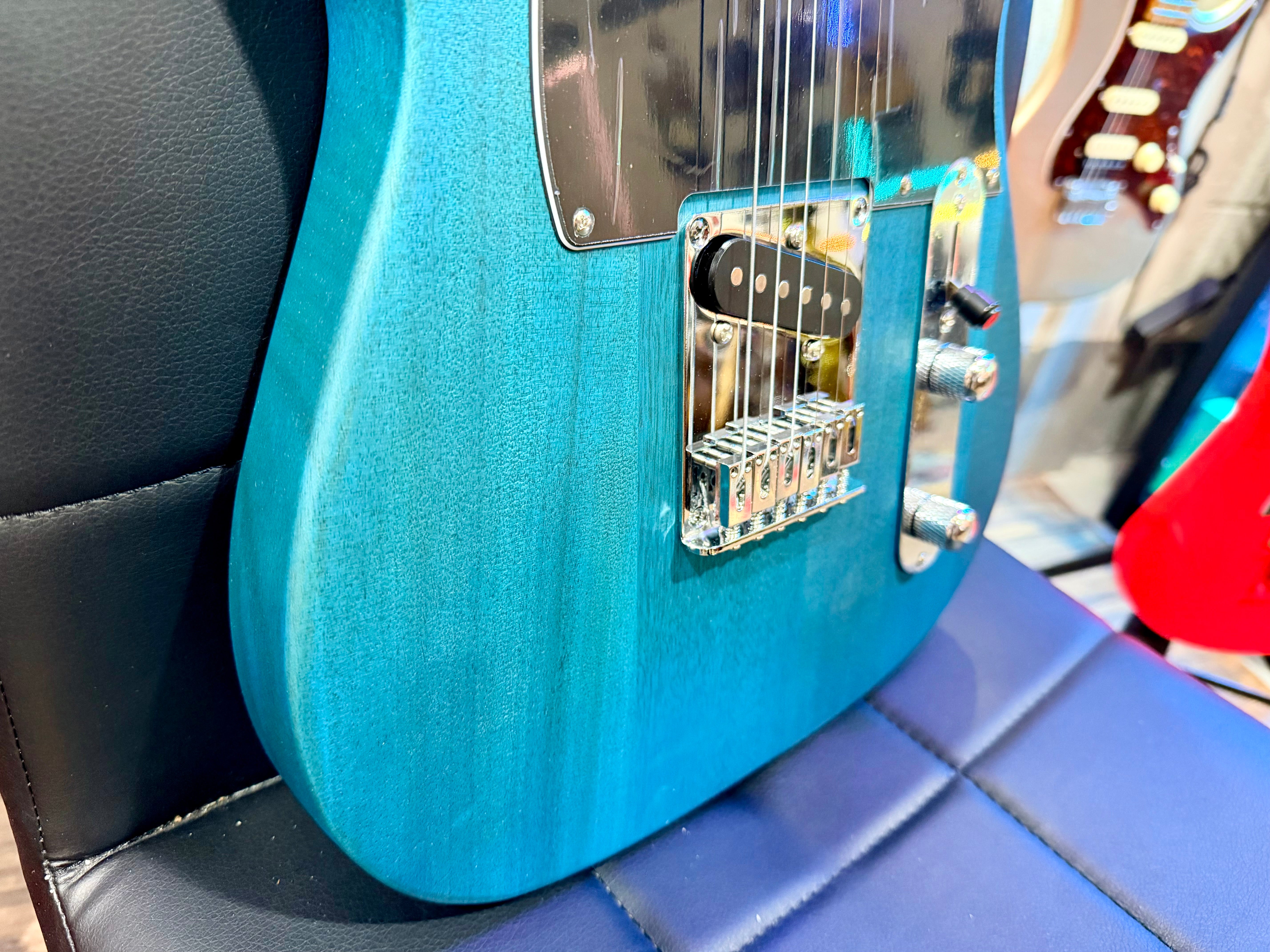 🎄XMAS DEAL🎄 Fazley Coyote Outlaw SS Electric Guitar Denim Blue + Amplifier~NEW