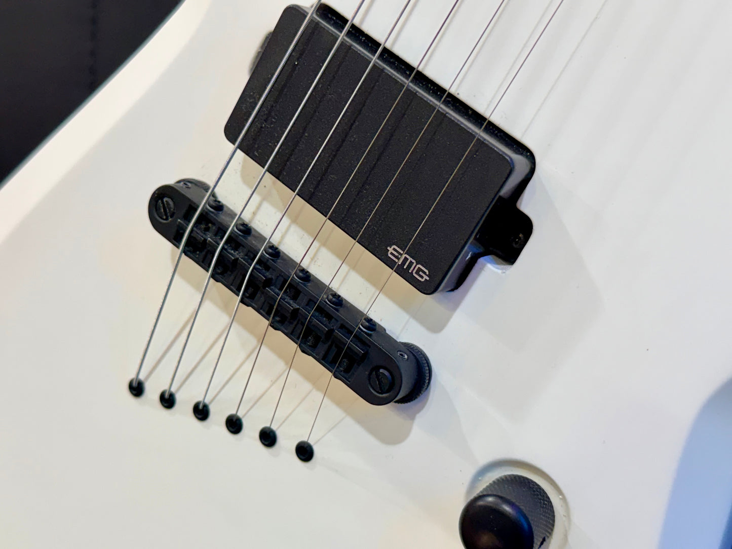 🔥2022🔥 Solar E1.6KW Kirk Windstein Signature~ Explorer Matte White~EMG~Gig Bag