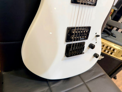 ✨EX-DEMO✨ Jackson JS Series Surfcaster JS22 HT Snow White Electric Guitar!