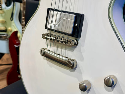 🔥MINT🔥 Epiphone Jerry Cantrell Les Paul Custom Prophecy~ Bone White~ Hard Case