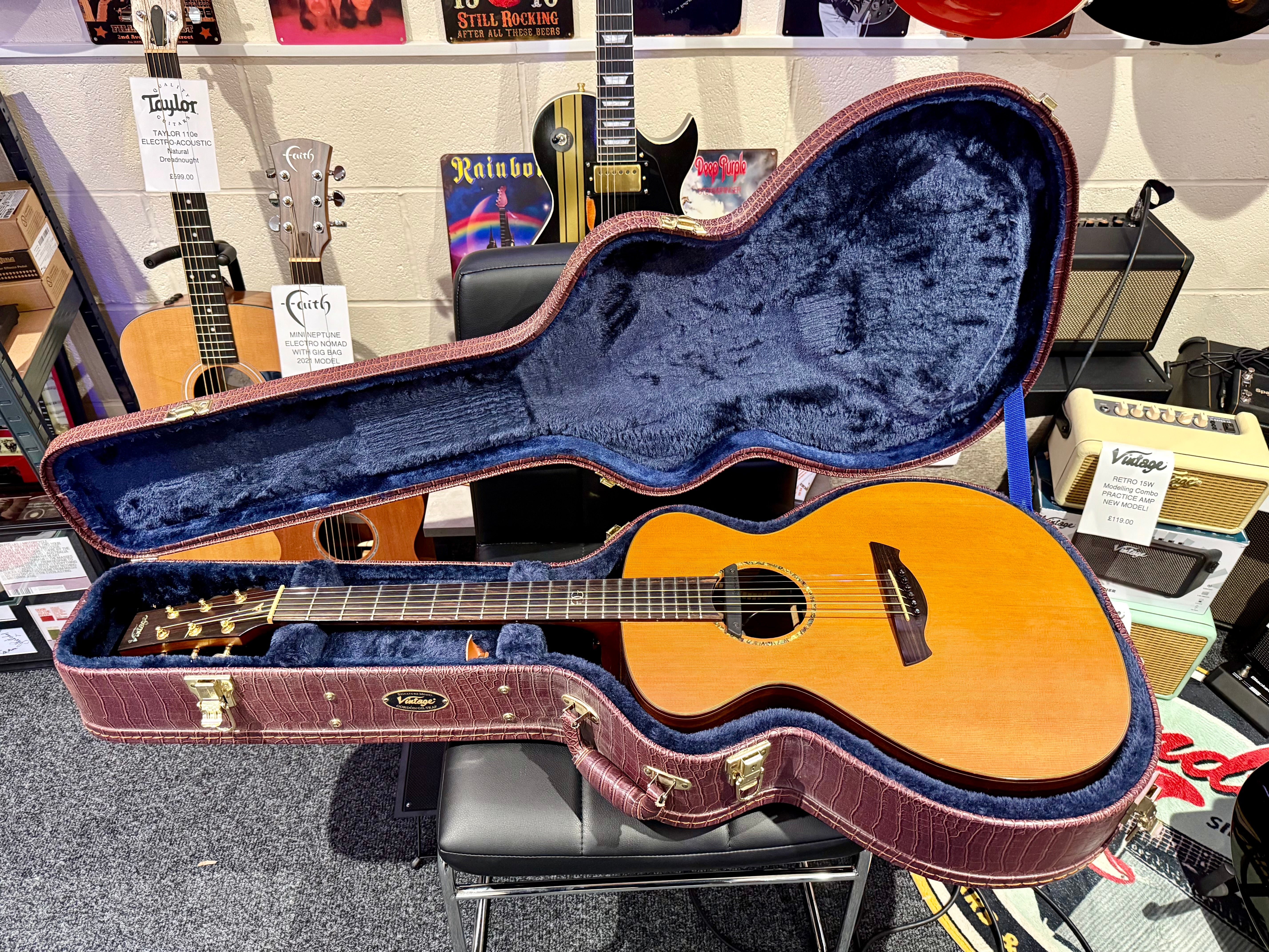 🌟 Vintage VE2000DLX Gordon Giltrap Deluxe Edition~Electro Acoustic~Hard Case 🌟