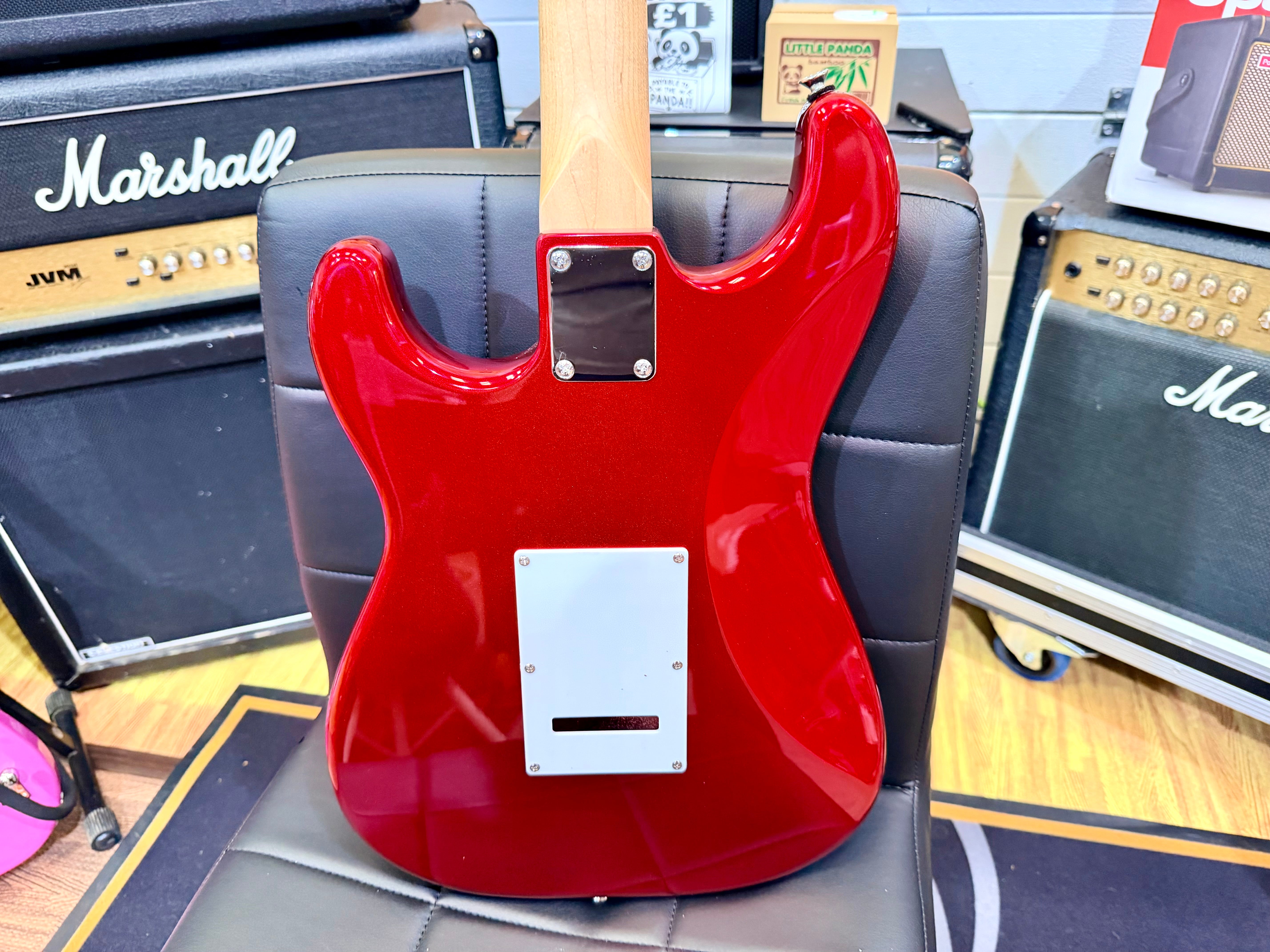 🎸 EastCoast ST1 Electric Guitar- Candy Apple Red~ Maple Neck Stratocaster 🎸
