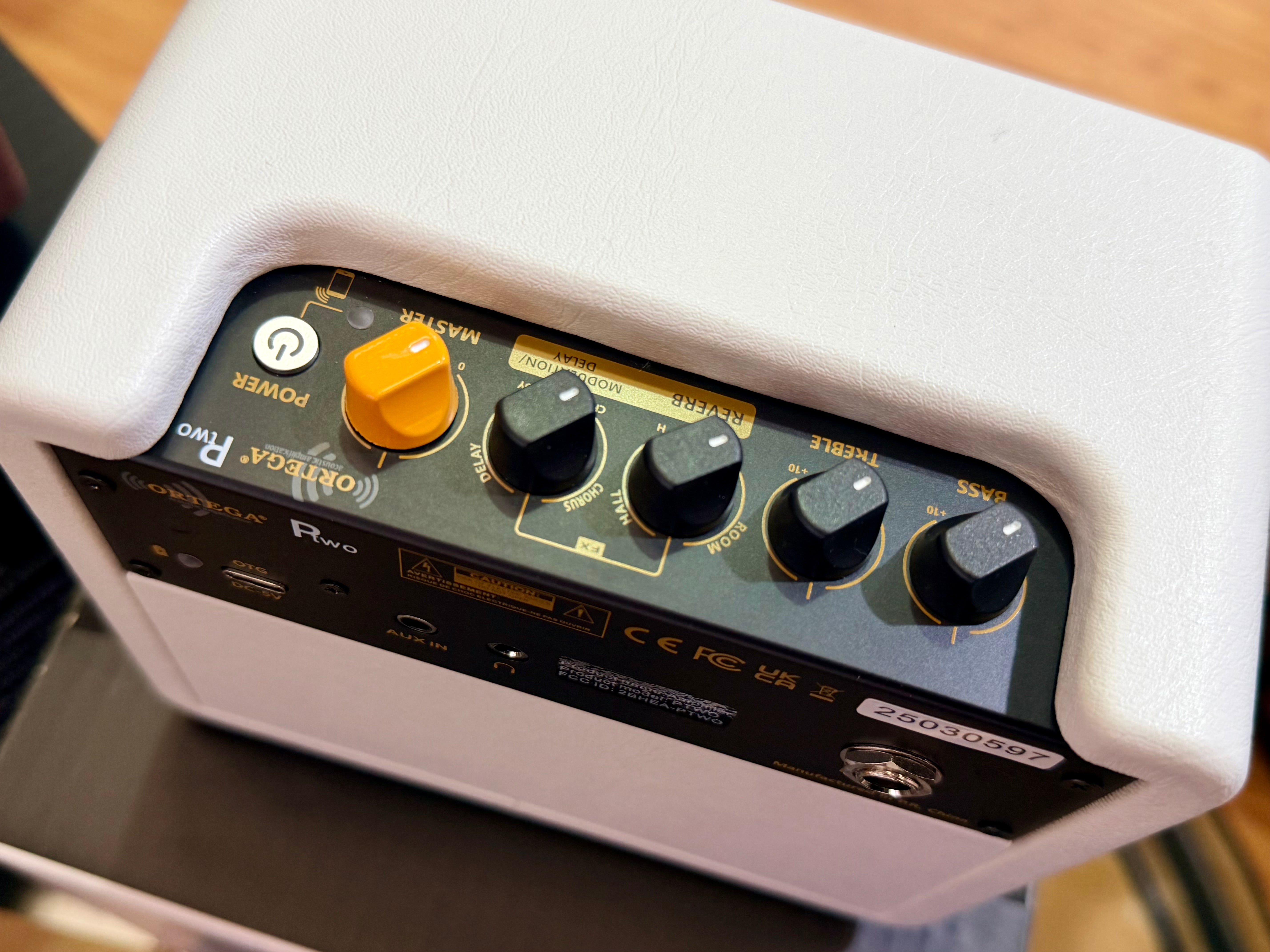 🔥NEW🔥 Ortega PTWO 12w Pocket Acoustic Guitar Amplifier~USB-C/Bluetooth/Effects