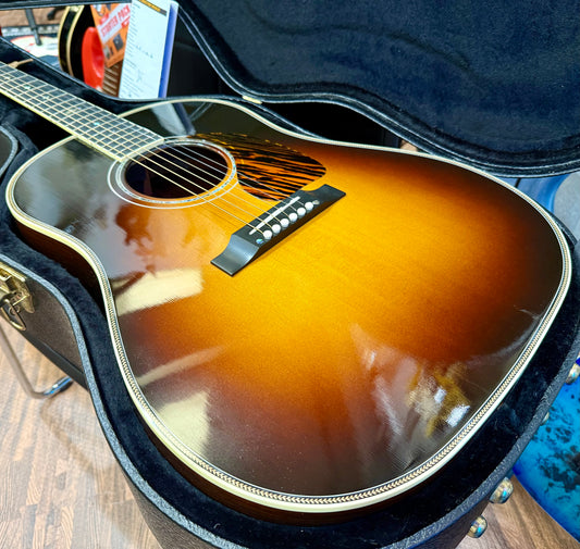 🔥2017 USA🔥 Gibson J45 Custom Electro Acoustic Guitar~ Hard Case~ REPAIRED!