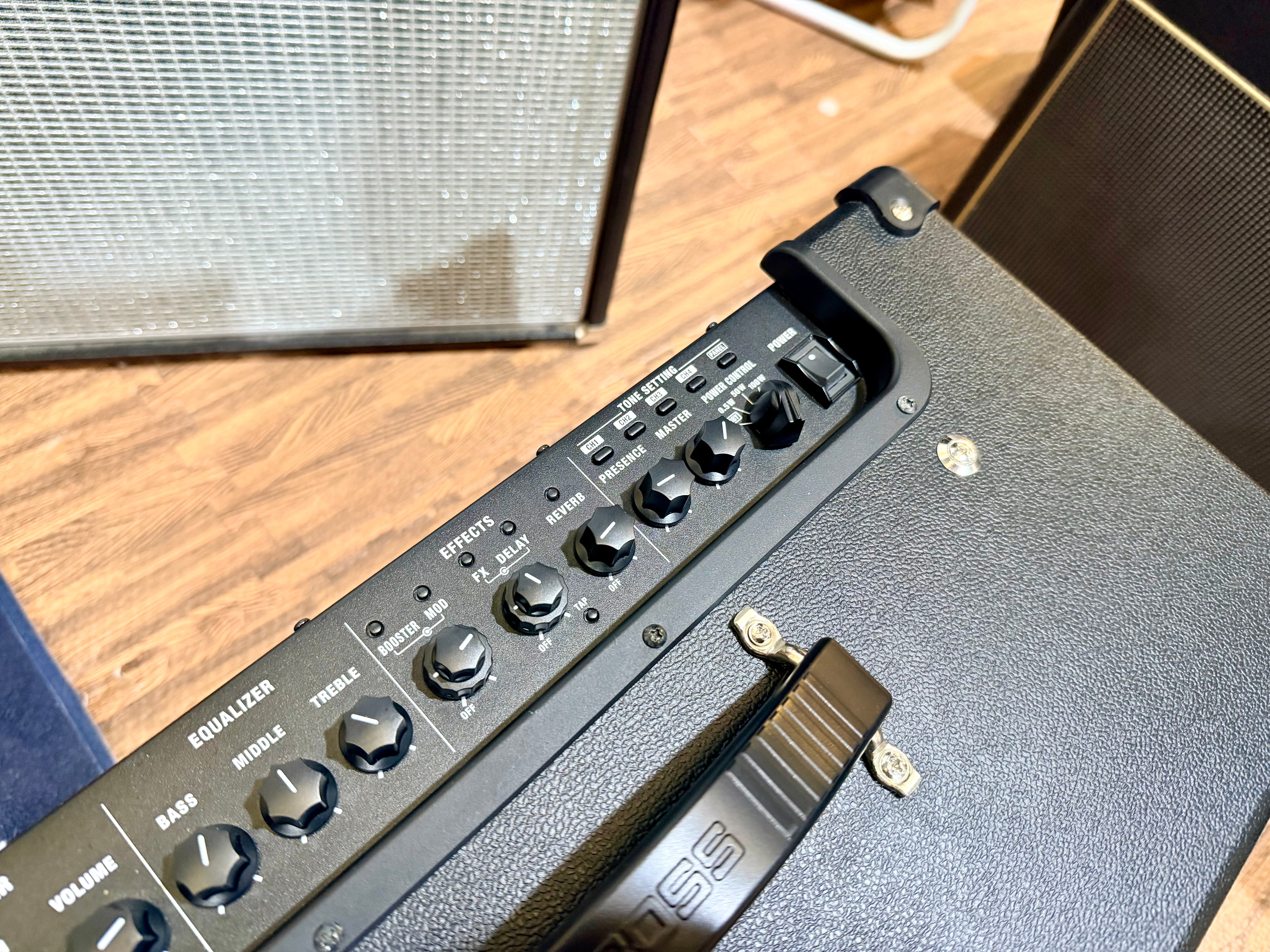 🎸 BOSS Katana-100 MKII 1x12 Combo Guitar Amplifier~ Amp With FX & Footswitch 🎸