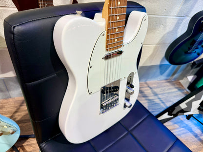 🌟MINT 2021🌟 Fender Player Telecaster Pau Ferro~Polar White~ Mexican MIM Tele