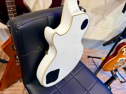 ⚡️MINT 2021⚡️ Epiphone Les Paul Custom Guitar~ Alpine White~ Inspired By Gibson!