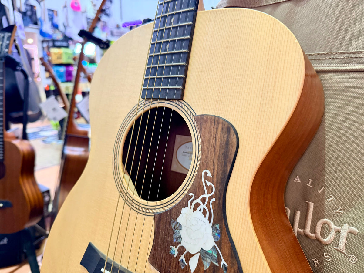 2019 Taylor Academy 12e Grand Concert Electro-Acoustic Guitar~ Natural + GigBag