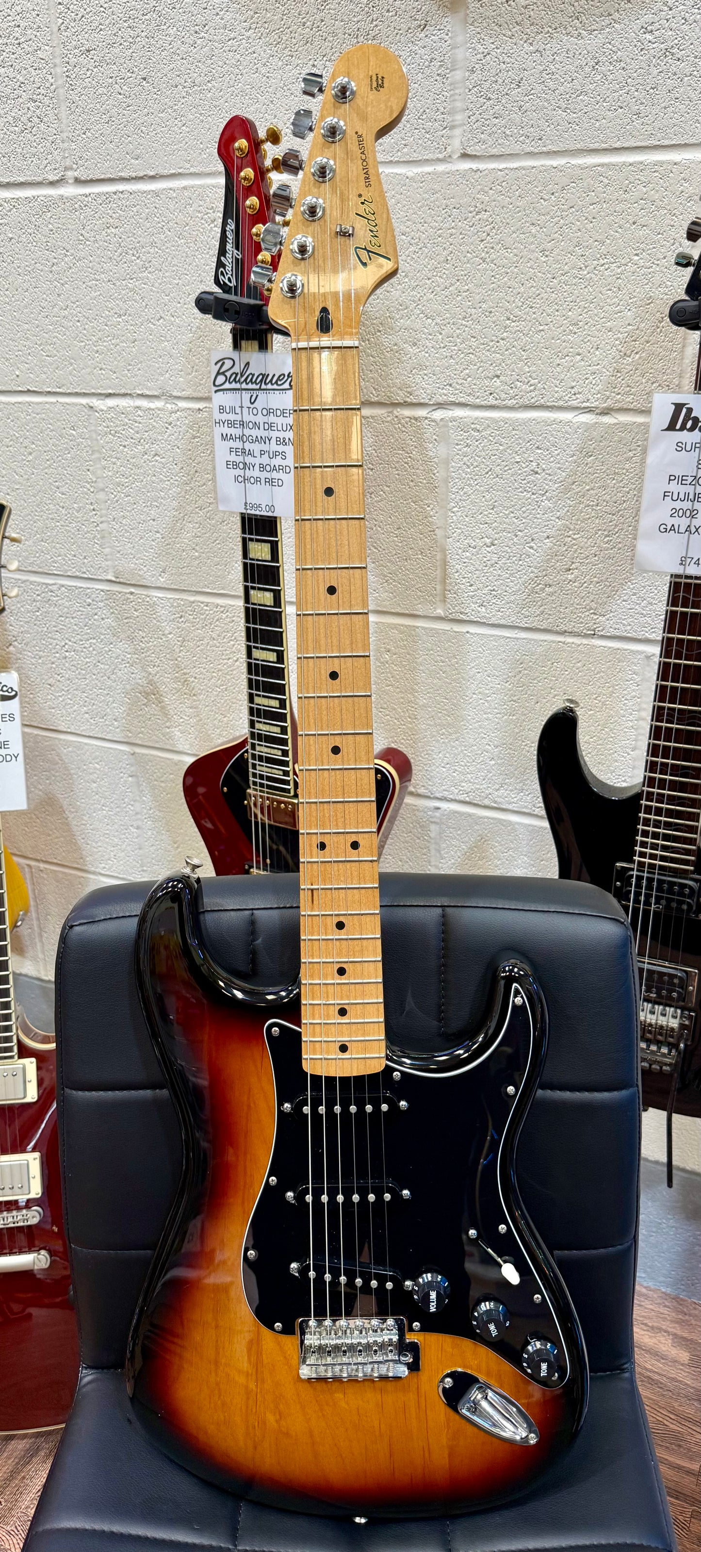 🌟2013🌟 Fender Mexican Standard Stratocaster~ Brown Sunburst~ Lovely Condition!