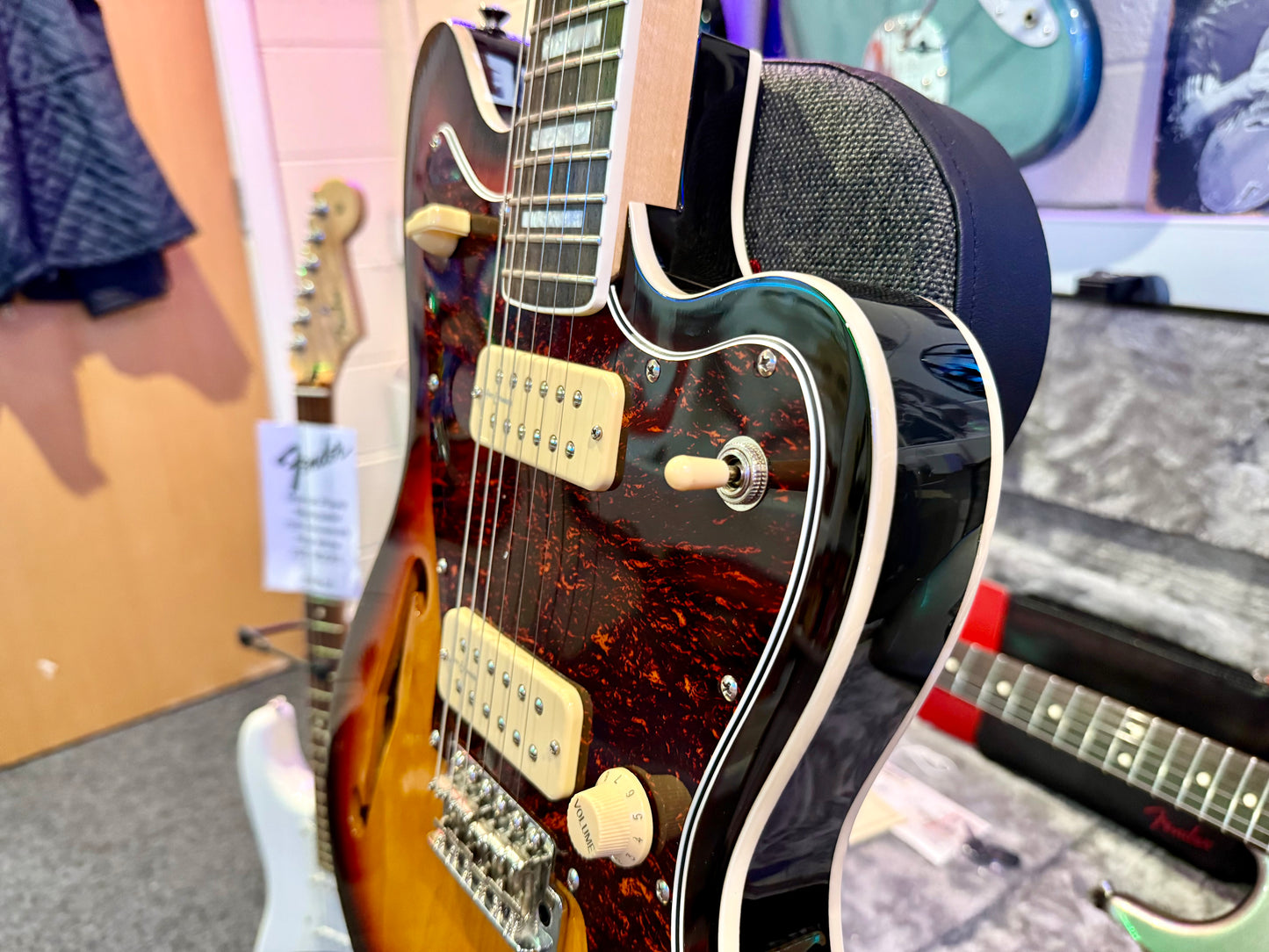 🔥MINT 2023🔥 Revelation RJT-60 TL Thinline~ Vintage Sunburst~ Jazzmaster Style