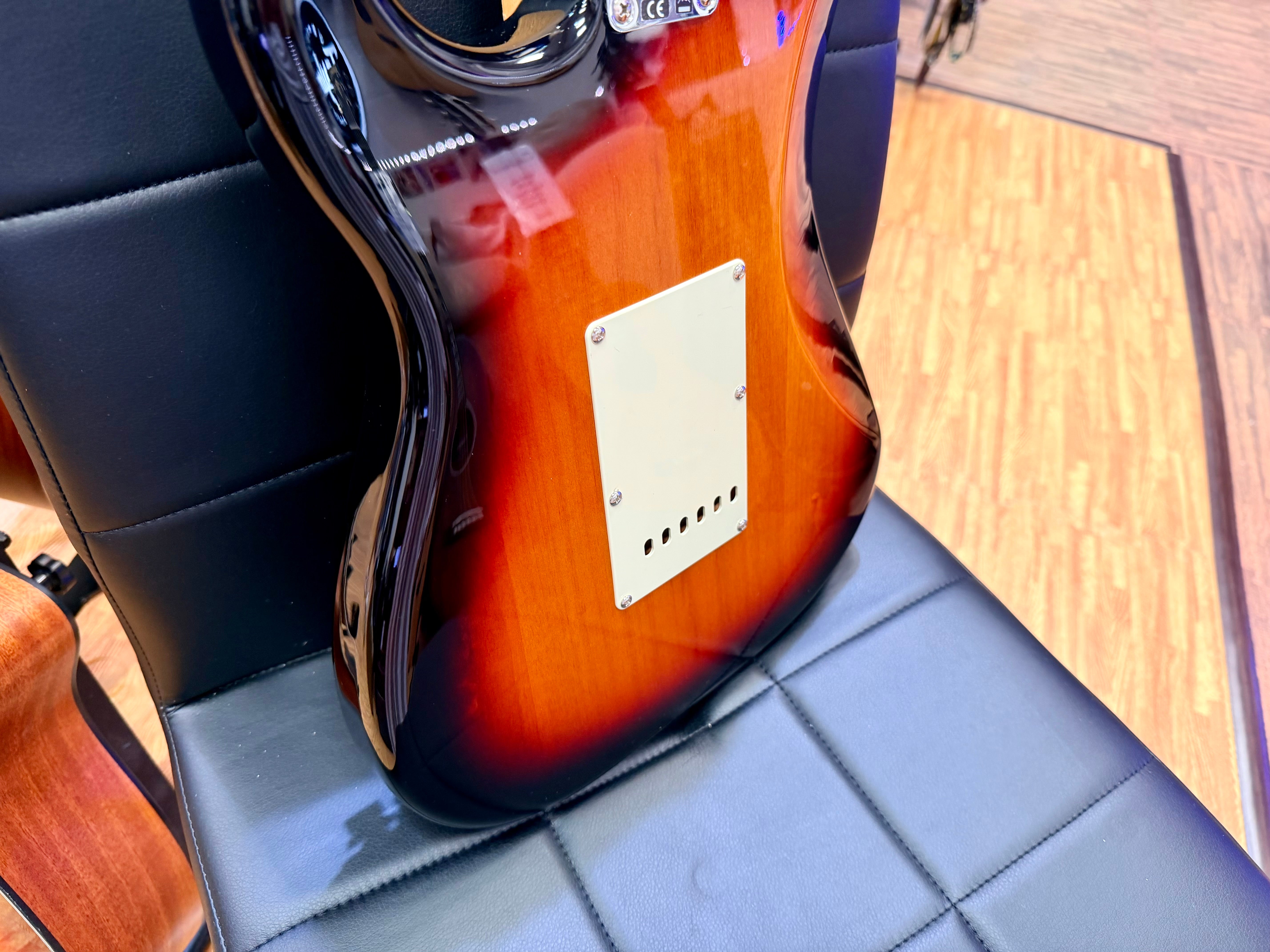 ⚡️2021⚡️ Fender Player Stratocaster HSS~ Shawbucker/Tonerider/Lockers~ Sunburst!