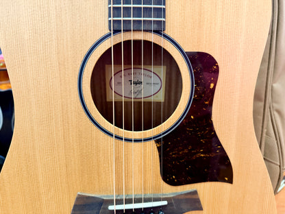 2026 Taylor Big Baby BBT Acoustic Guitar~ Natural~ Ex-Demo Mint + GigBag