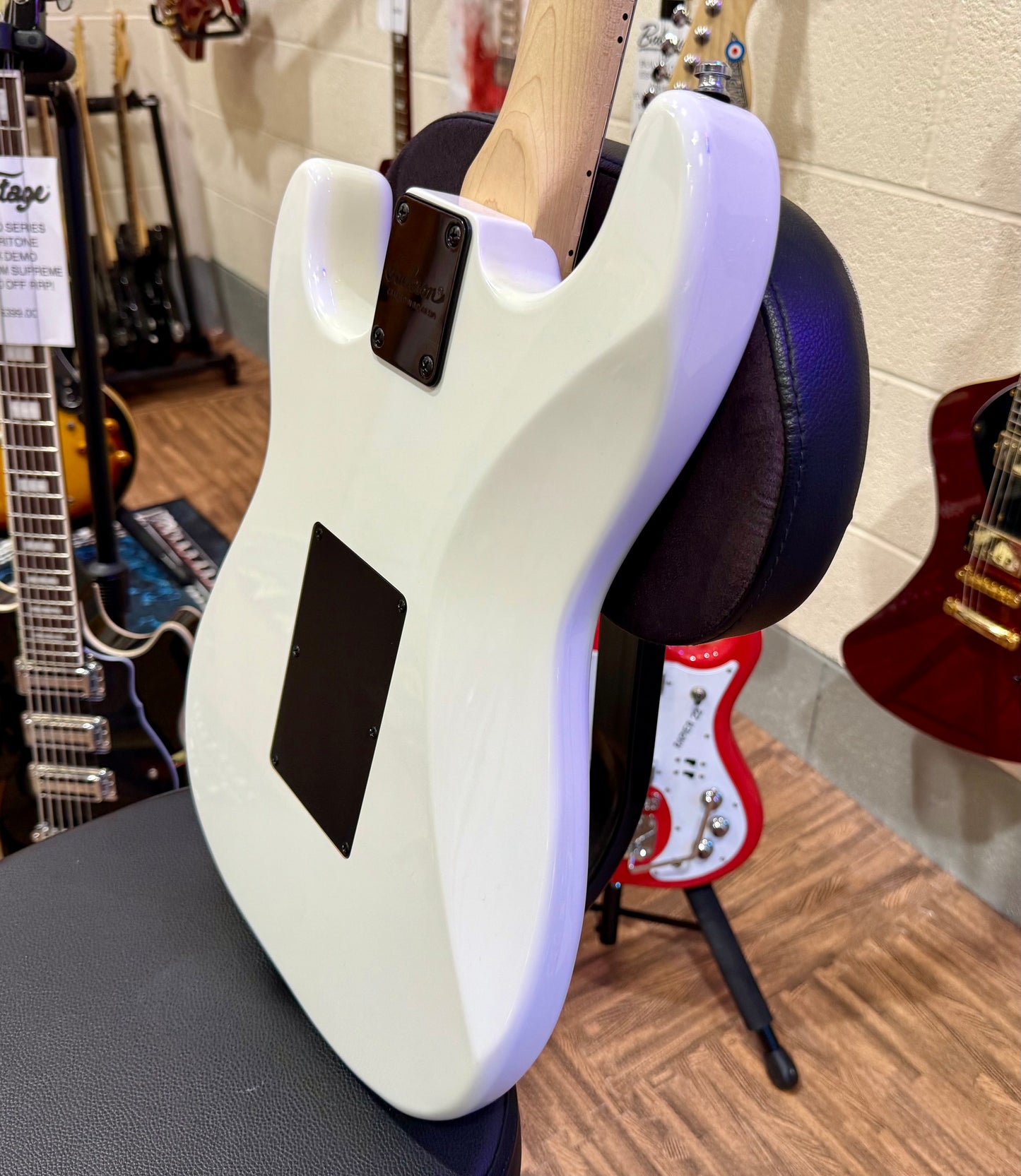 🔥MINT 2023🔥 Jackson Adrian Smith SDXM~ Snow White~ Iron Maiden Signature!