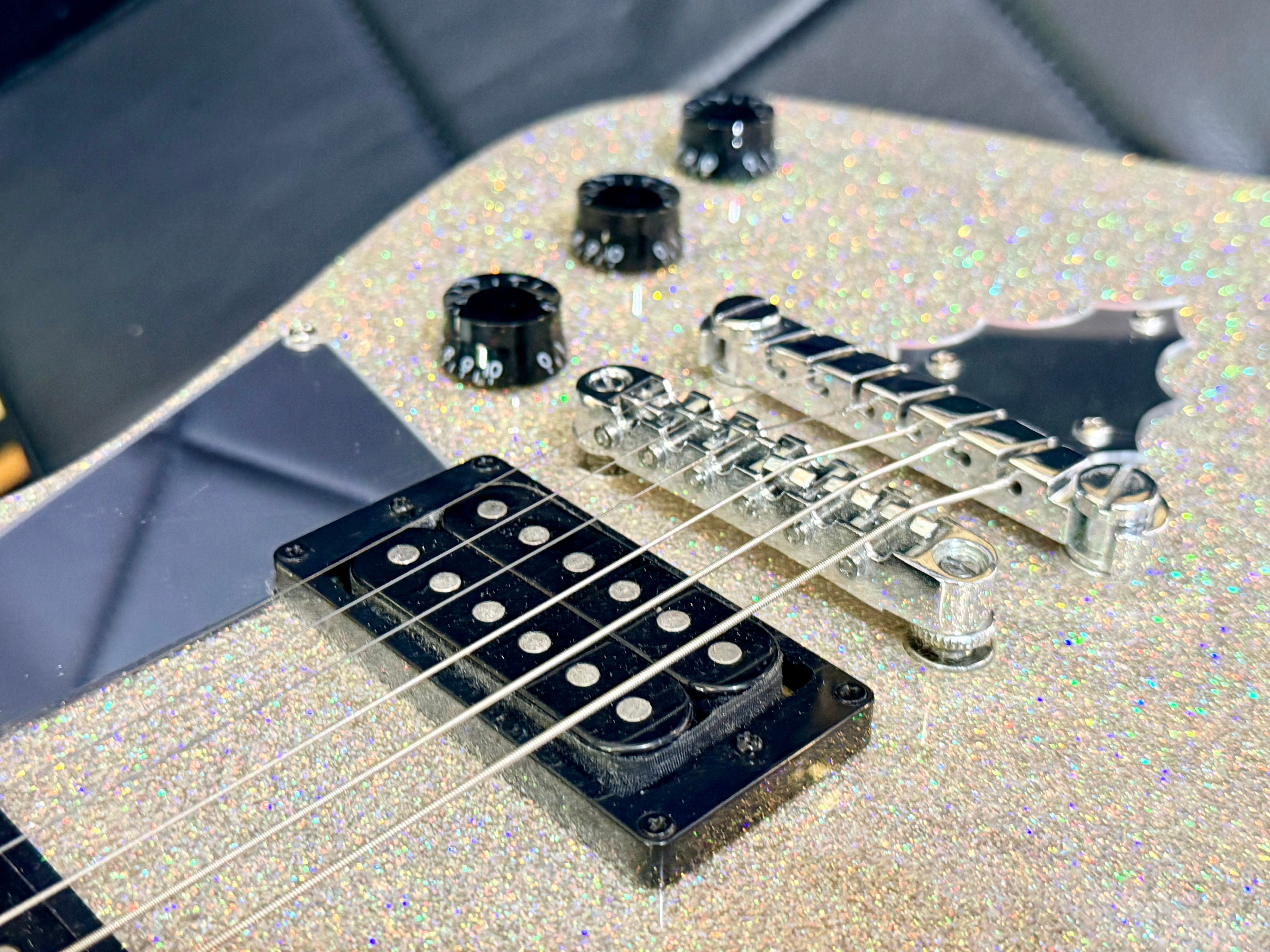 ⚡️2023⚡️ Ibanez PS60 Paul Stanley Signature~ Metallic Silver Sparkle Guitar!
