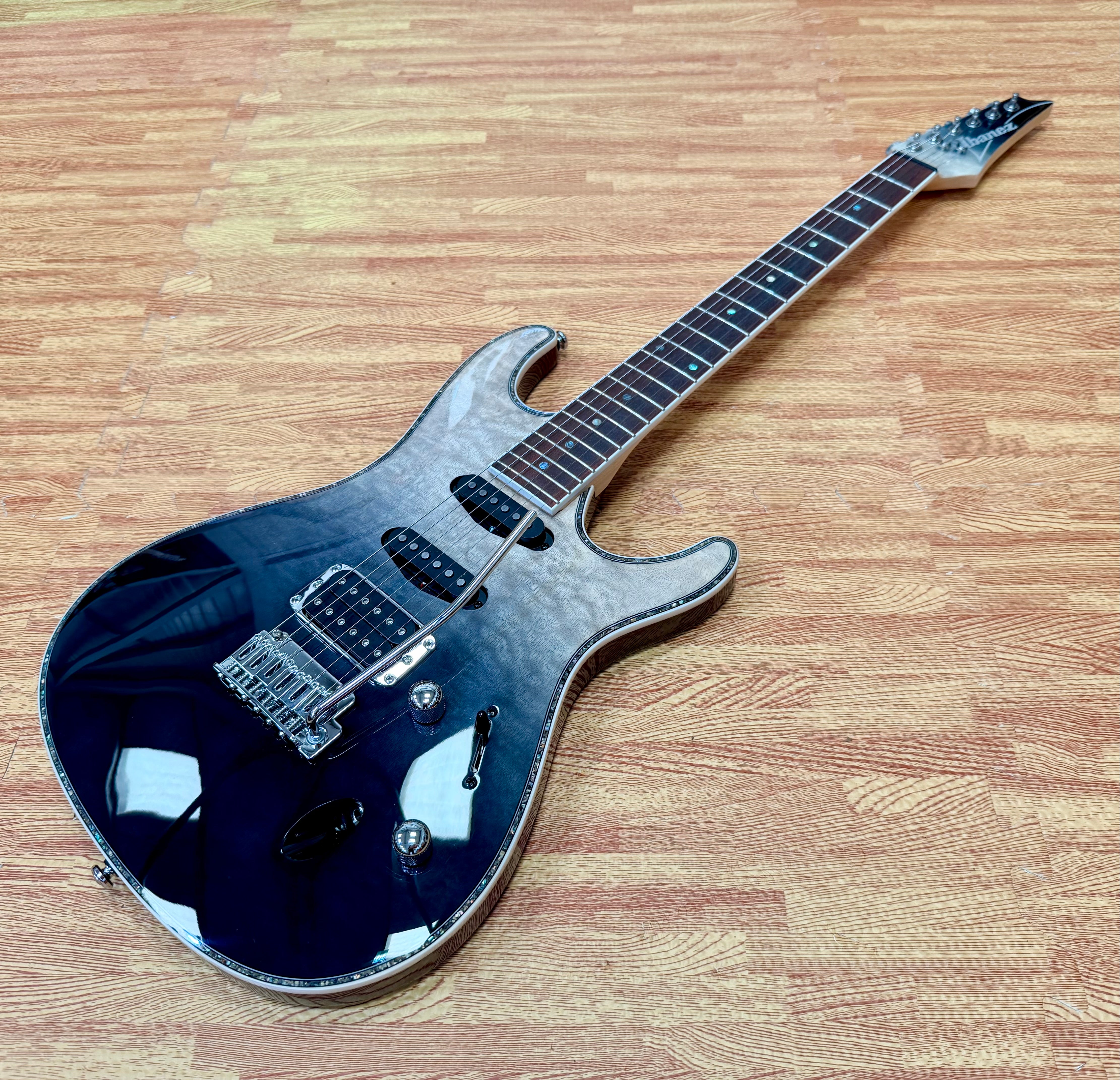 🔥2024🔥 Ibanez SA360NQM Black Mirage Gradation HSS Electric Guitar~ MINT!