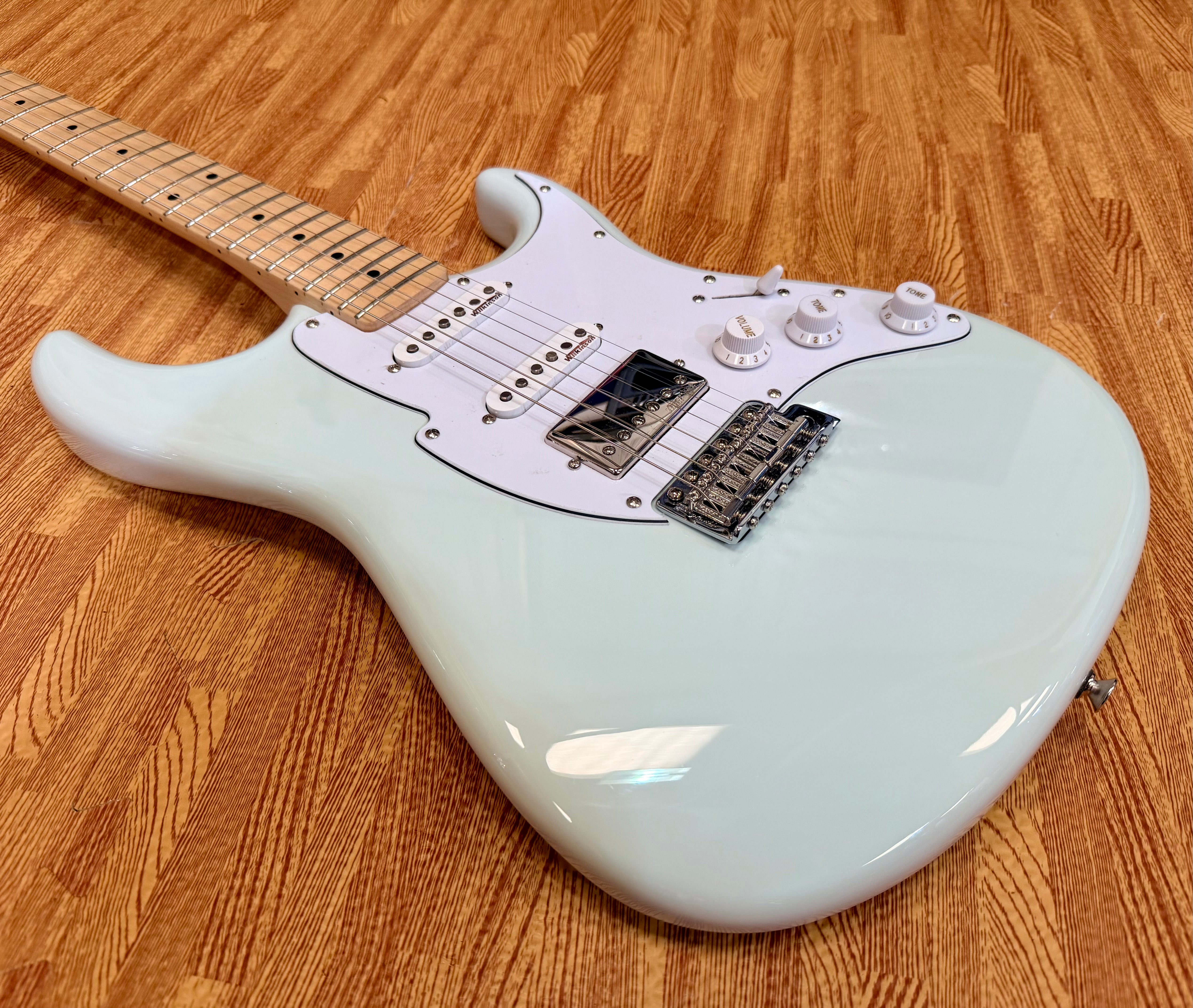 🔥 RARE Vintage Corona HSS Daphne Blue Wilkinson Guitar 🎸 Pre Fret-King Era NOS