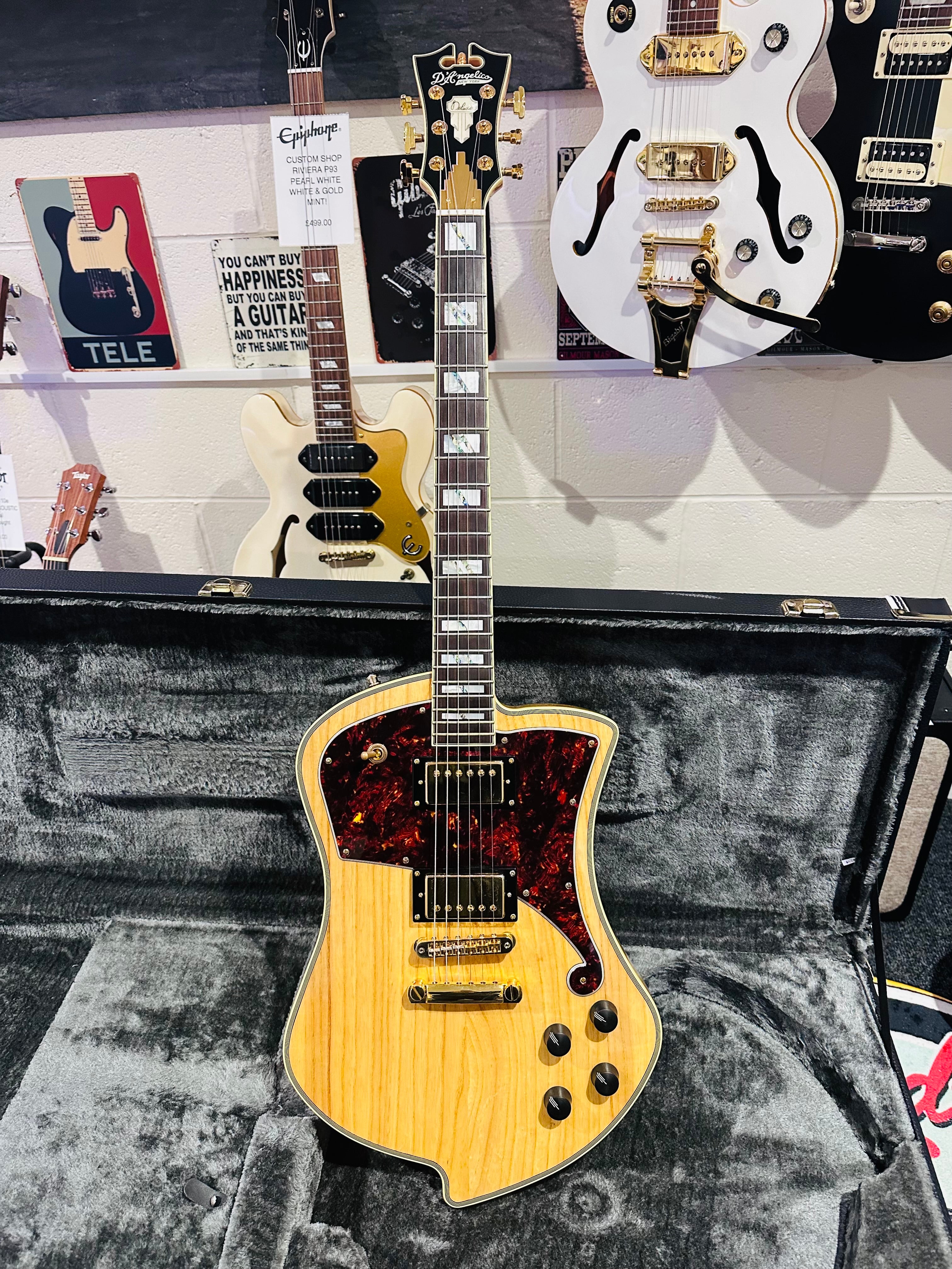 🌟MINT🌟 D'Angelico Ludlow Deluxe~ Swamp Ash Natural~2018~ Hard Case~MUST SEE 🌟