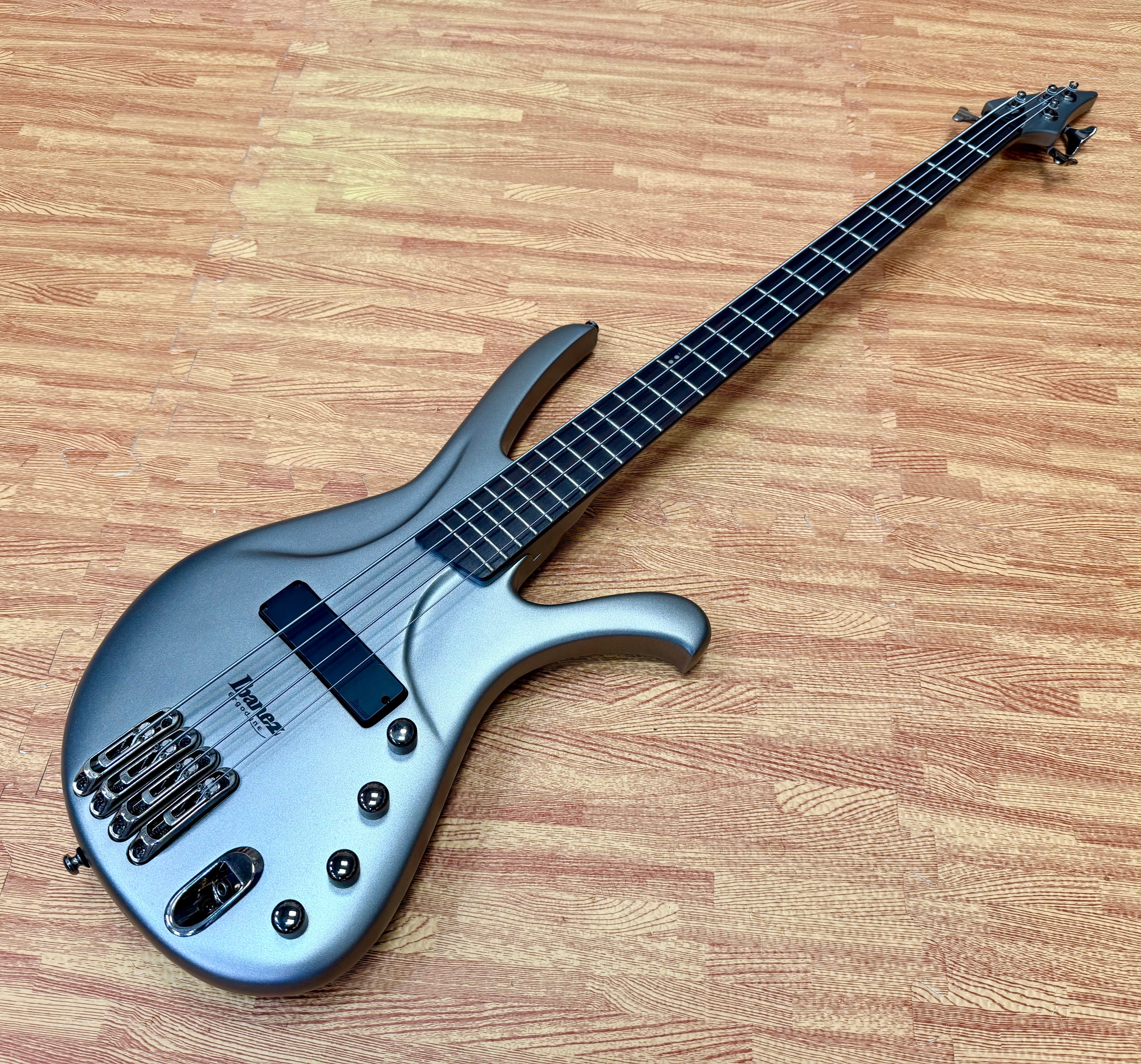 🔥RARE🔥 2001 Ibanez Ergodyne EDA900 Bass~ Korea~ Silver Flat Luthite~ Piezo!