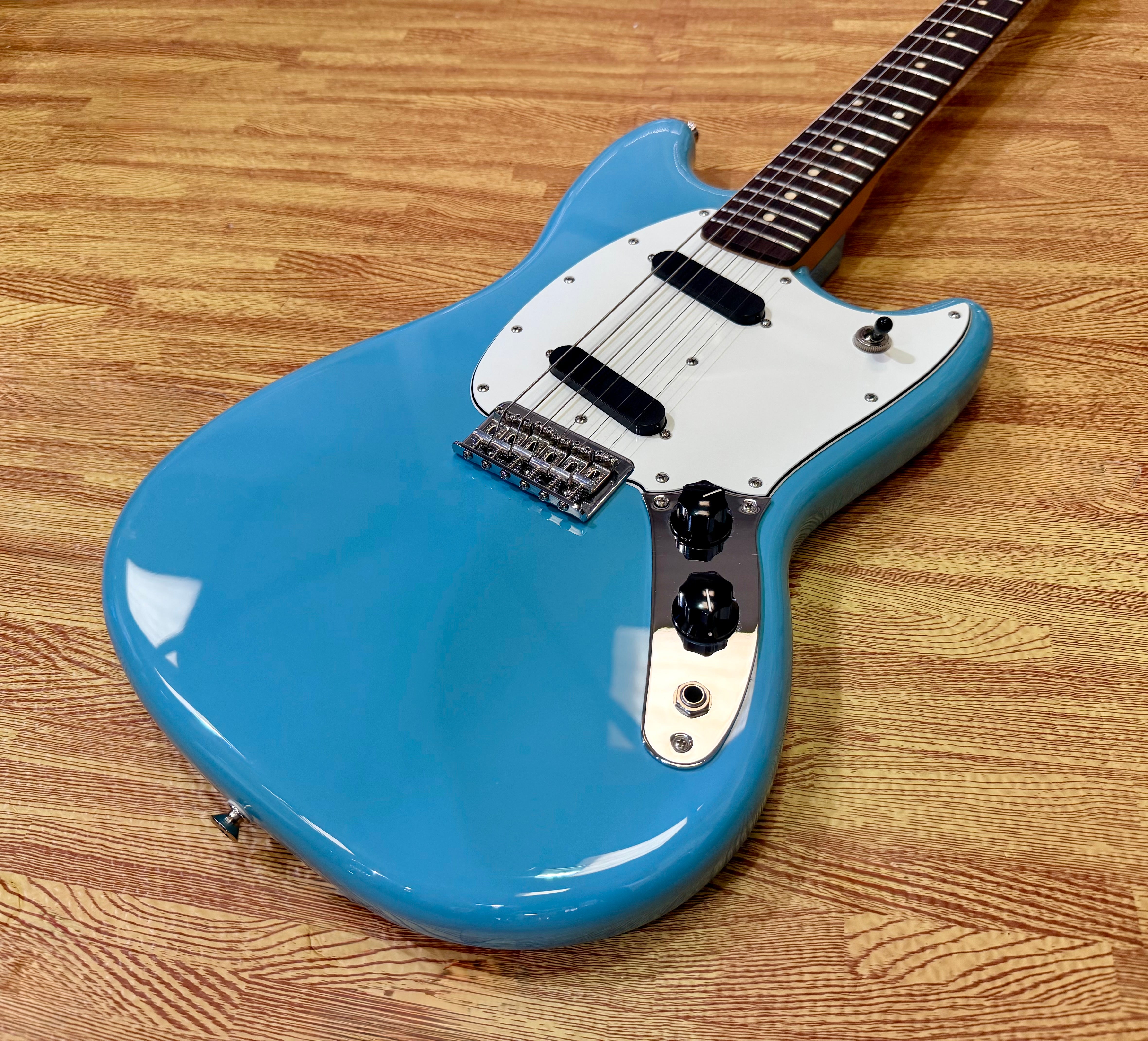 ✨2024✨ Fender Player II Mustang~ Aquatone Blue Electric Guitar~ Mexican MIM!