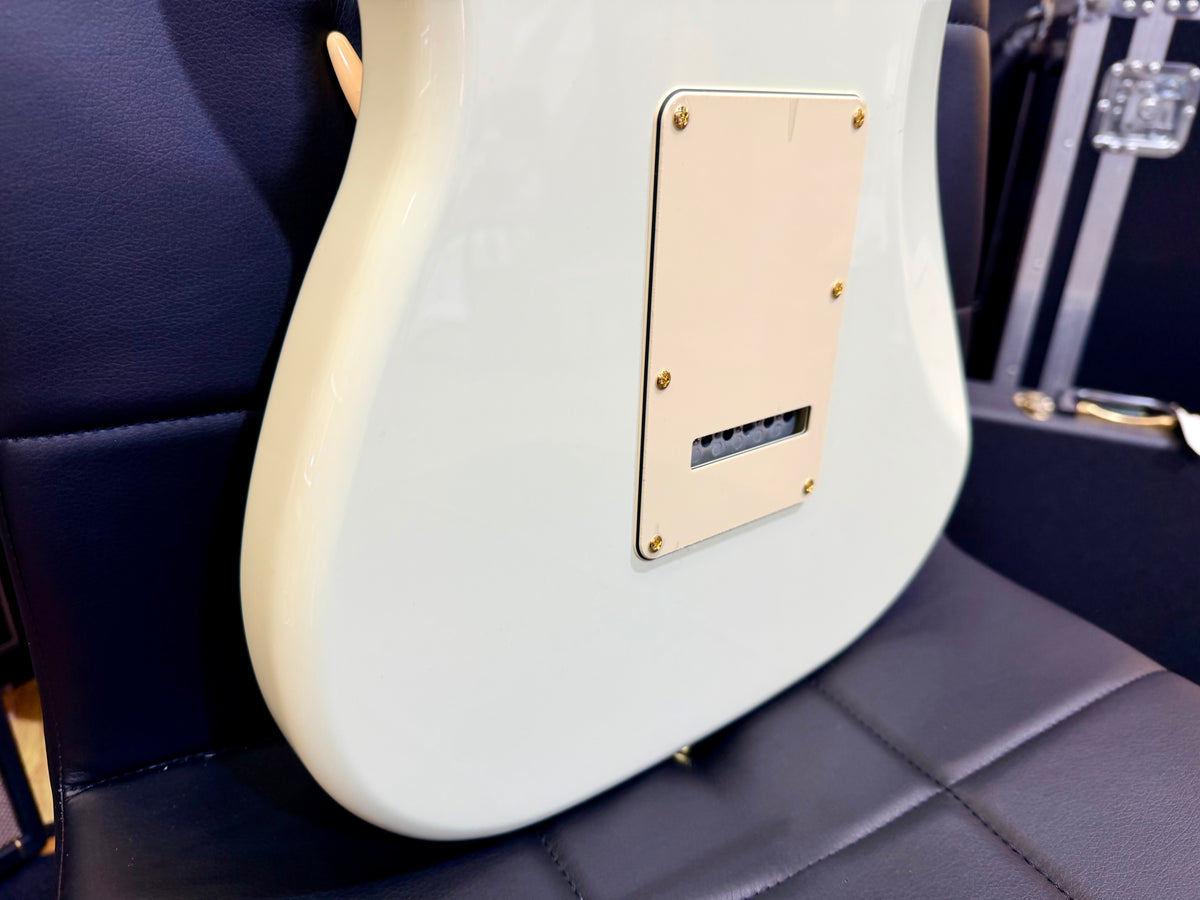 ⚡️NEW⚡️ Jet JS-380 OW Rosewood Electric Guitar~ Olympic White with Gold Hardware