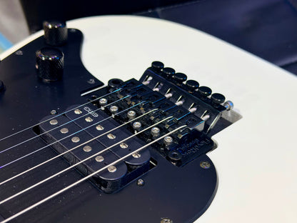 🔥2017🔥 Schecter Sun Valley Super Shredder FR~ Gloss White~ Floyd Rose!