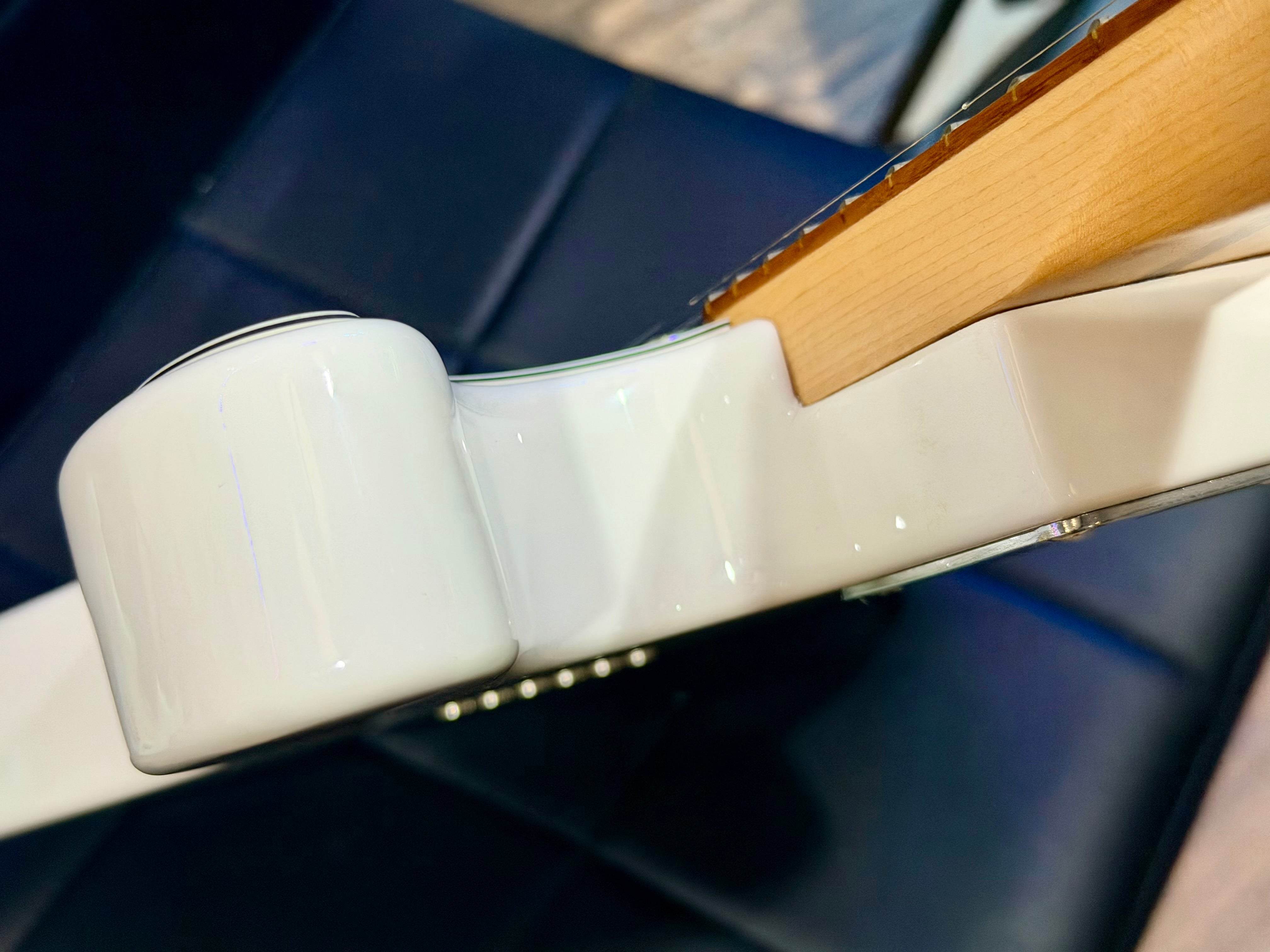 🌟MINT 2021🌟 Fender Player Telecaster Pau Ferro~Polar White~ Mexican MIM Tele