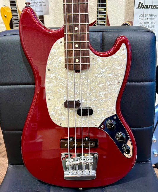 🔥2021 USA🔥 Fender American Performer Mustang Bass~ Aubergine Sparkle + COA!