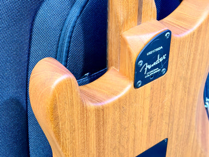 🇺🇸2021🇺🇸 Fender American Acoustasonic Stratocaster~ Natural Finish + Gig Bag