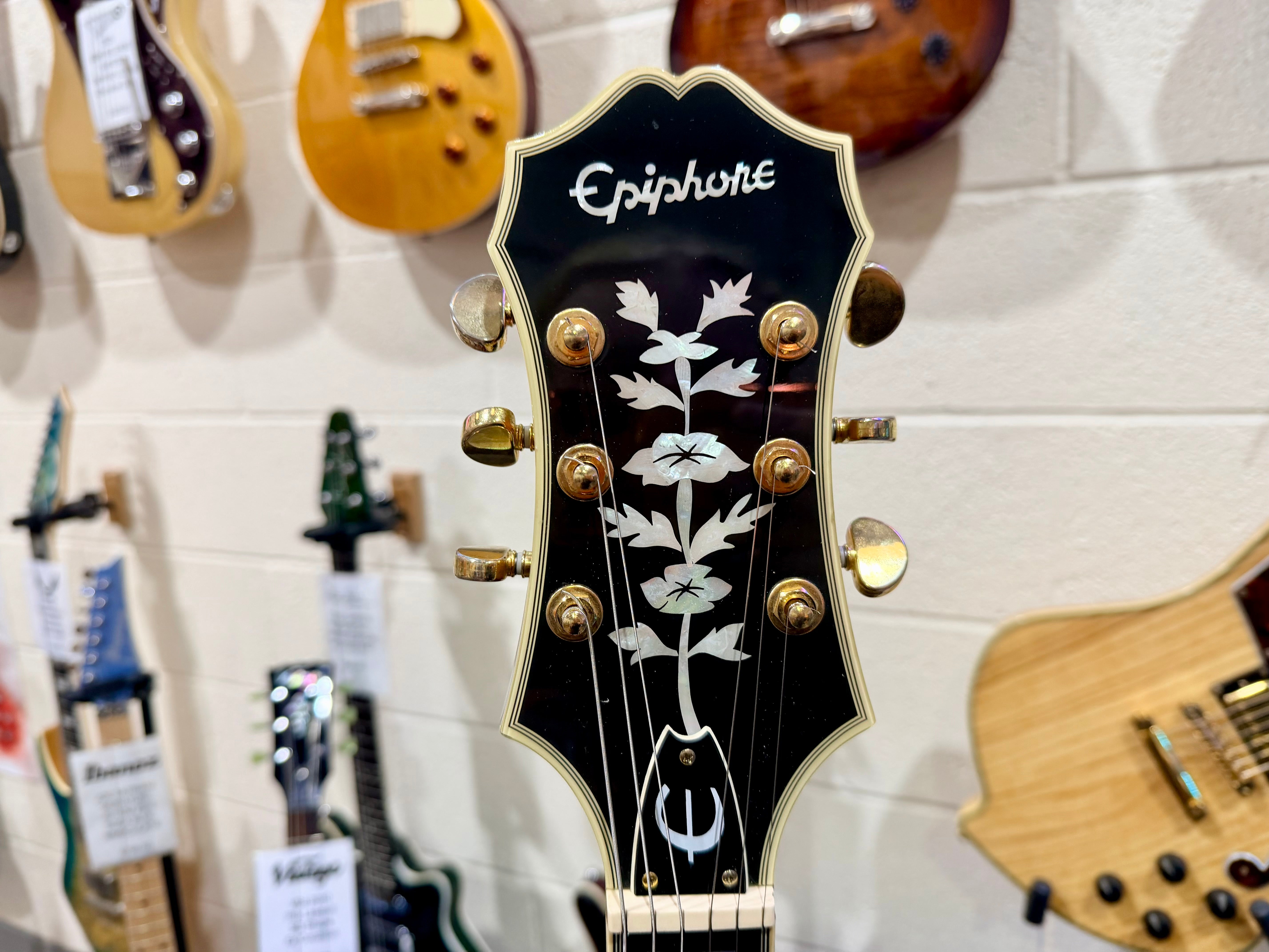 ☀️2008☀️ Epiphone Sheraton ii VS~ Vintage Sunburst~ Hollow-body~ Hard Case!