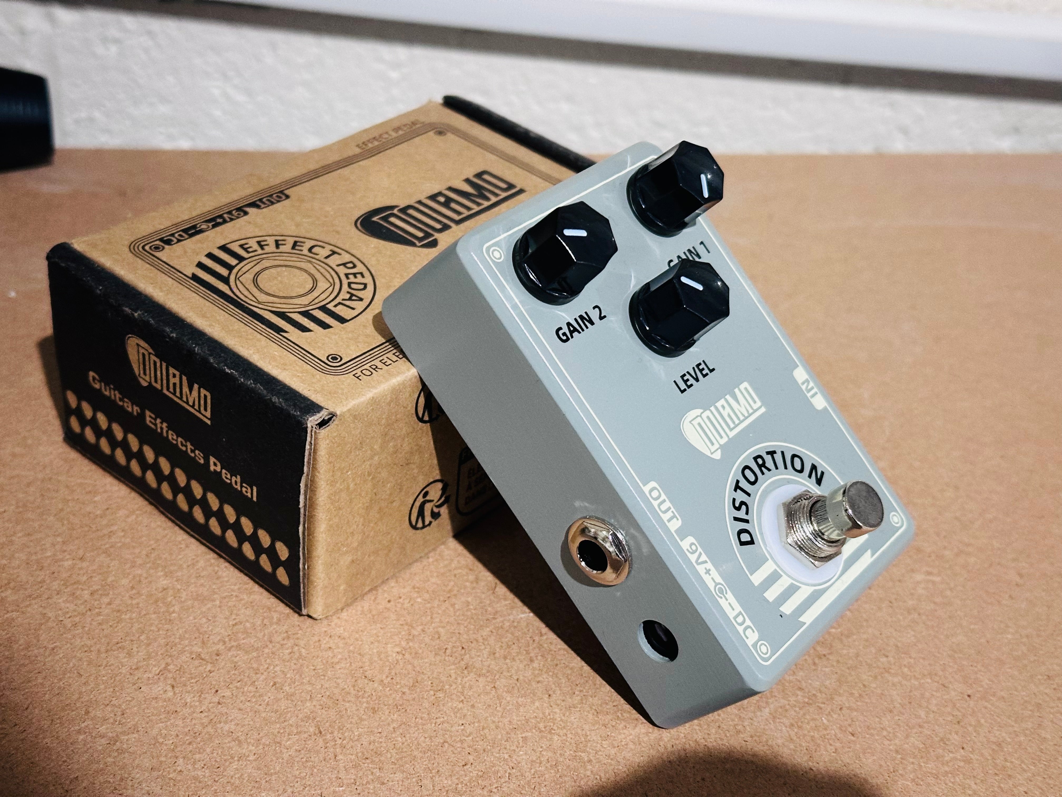 🌟BRAND NEW🌟 Dolamo D5 Guitar distortion pedal MKIV effects box~ Silver 9v 🎸
