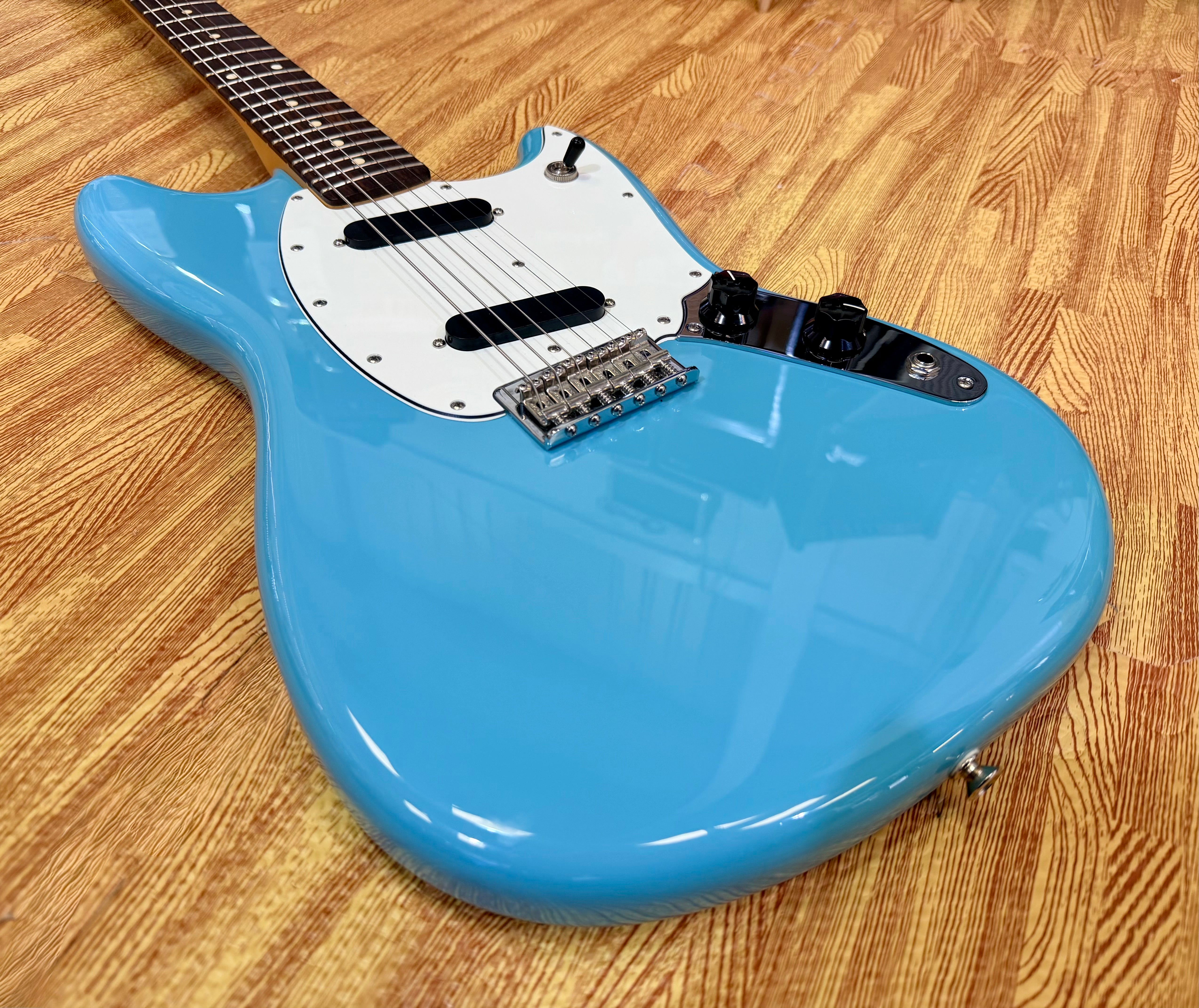 ✨2024✨ Fender Player II Mustang~ Aquatone Blue Electric Guitar~ Mexican MIM!