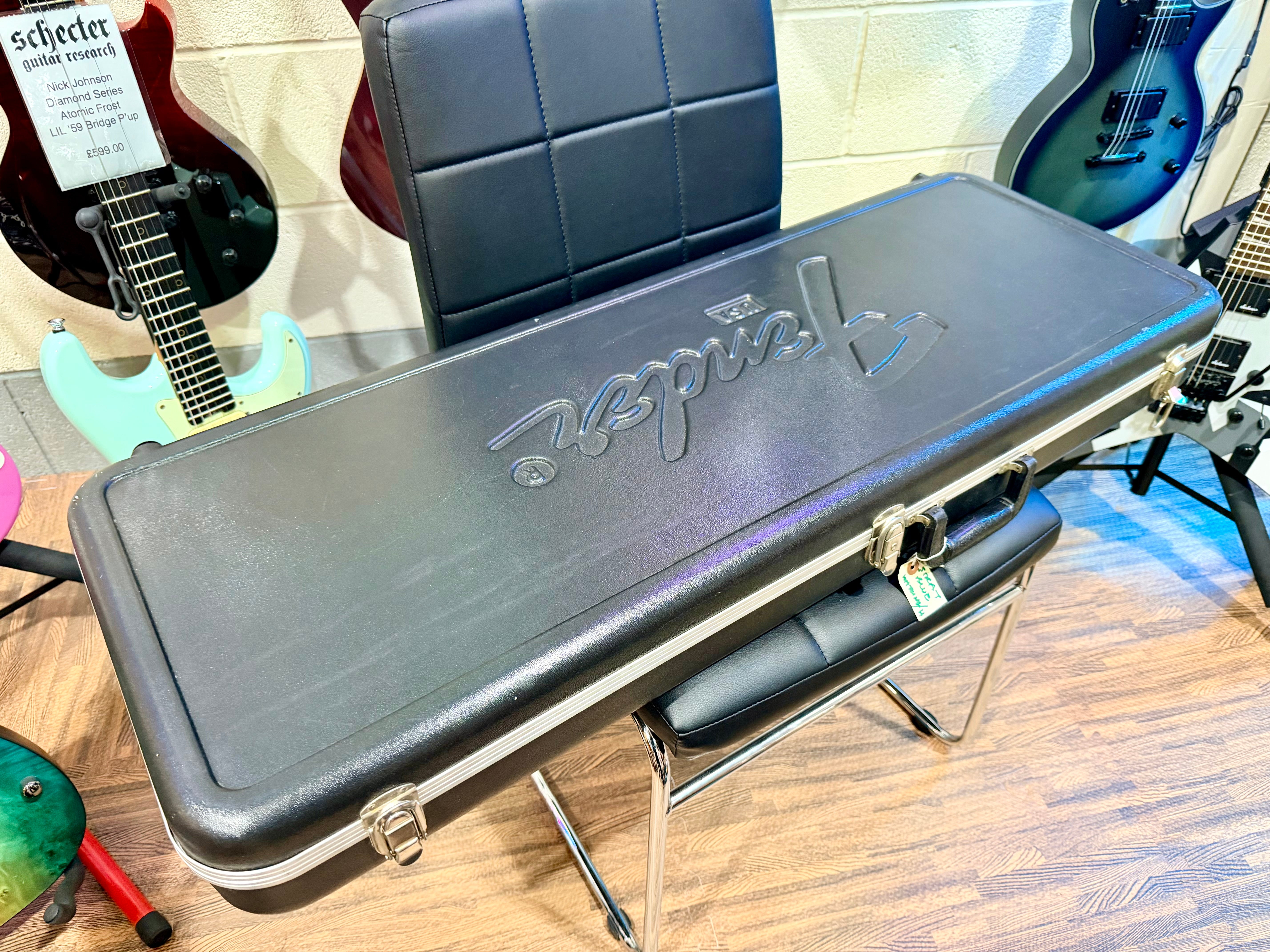 🌟1996🌟 Fender Limited Edition American Standard Stratocaster~ Lake Placid Blue