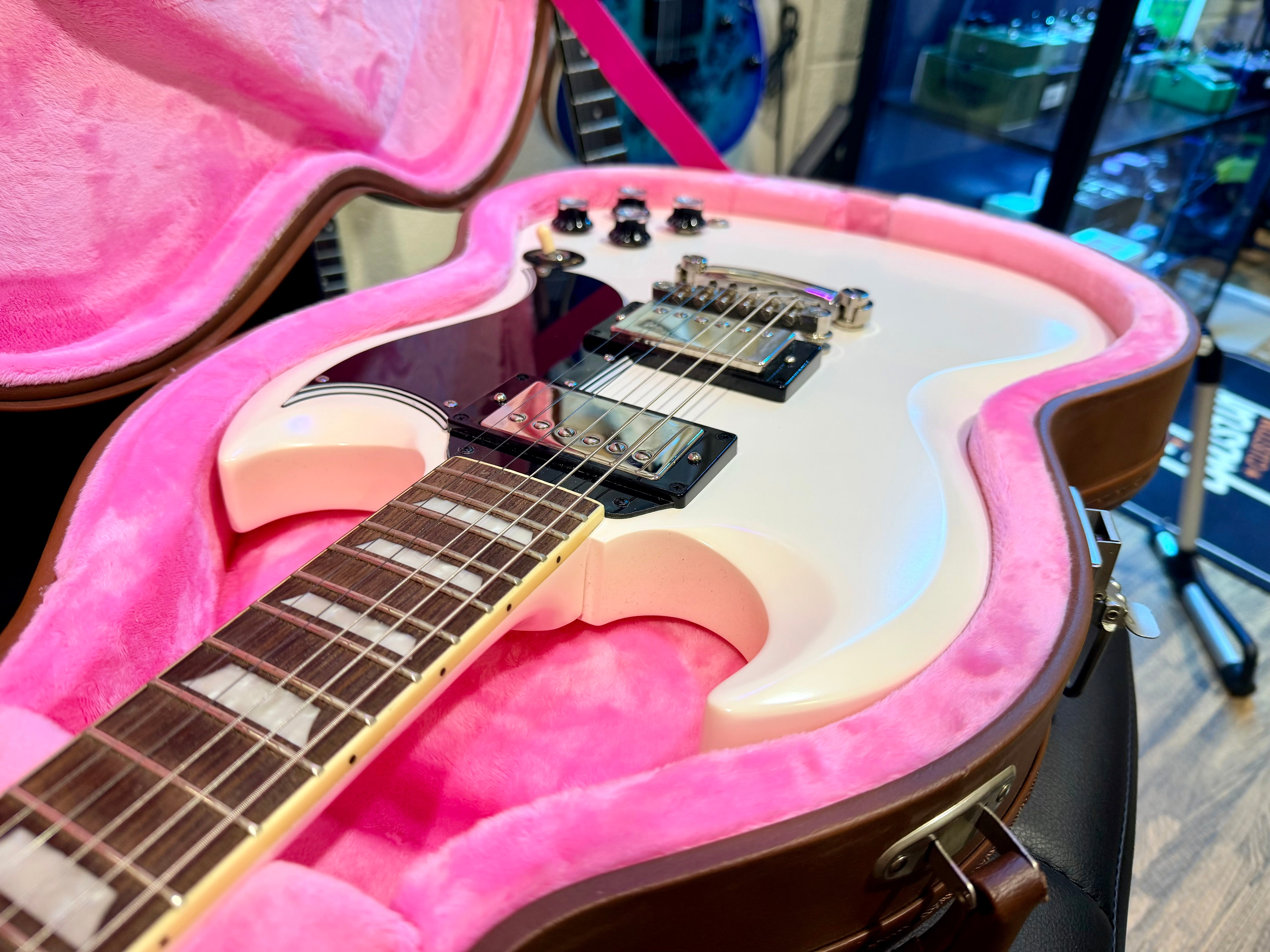 🌟2022🌟 Epiphone 1961 Les Paul SG Standard~ Aged Classic White~ ‘61 + Hard Case