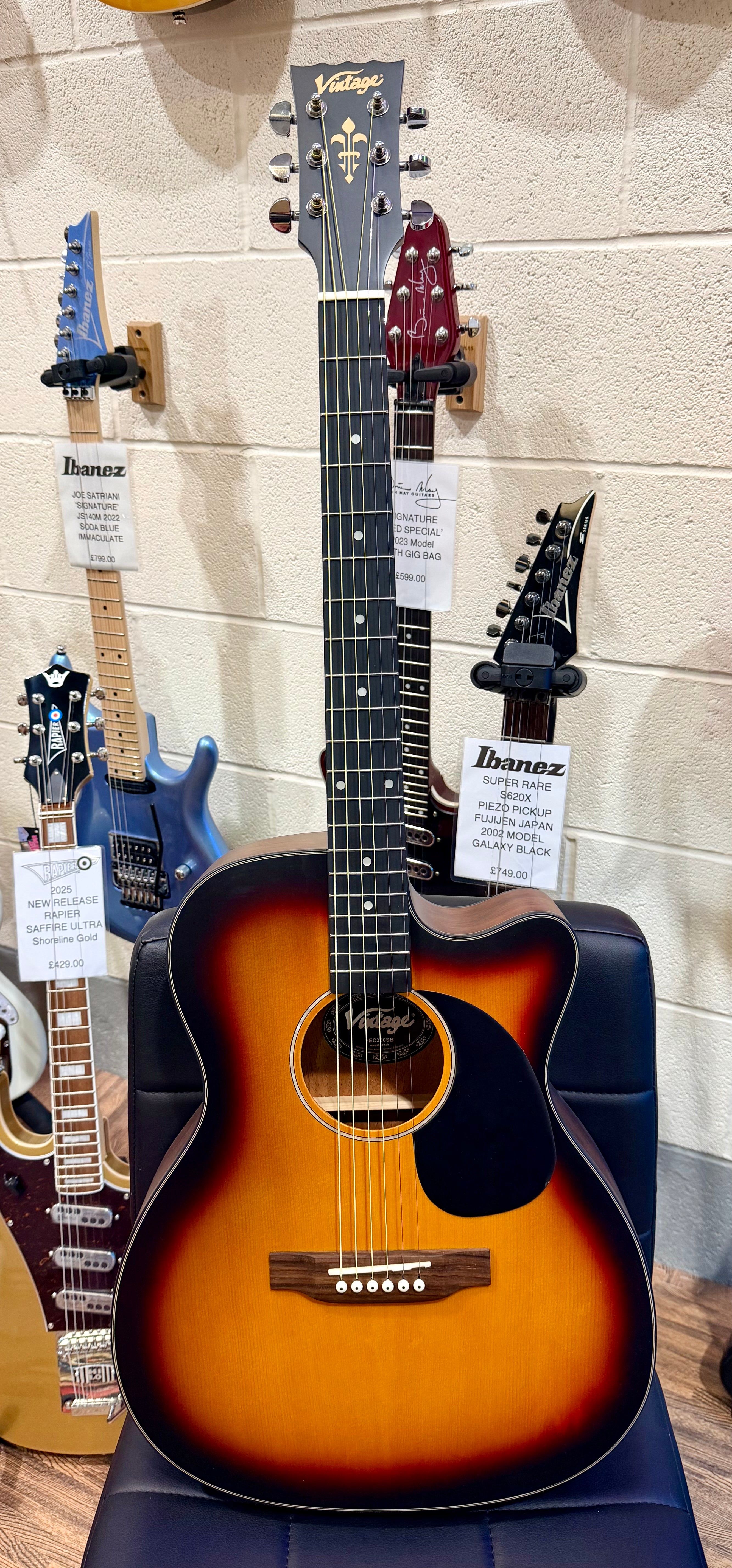 ☀️NEW☀️ Vintage VEC300SB Folk Cutaway Electro-Acoustic Guitar~ Sunburst!