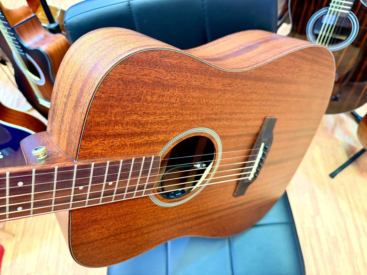 Crafter MIND D-MAHOe Pro Electro Acoustic Guitar~ Solid Mahogany Top + Gig Bag
