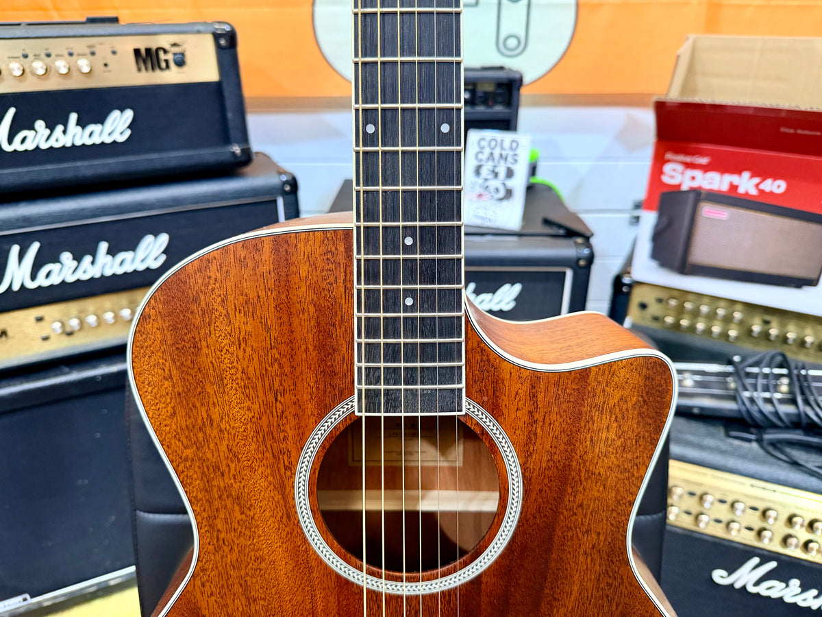 ✨ Orangewood Rey Mahogany Grand Auditorium Cutaway Acoustic Guitar + Gig Bag ✨