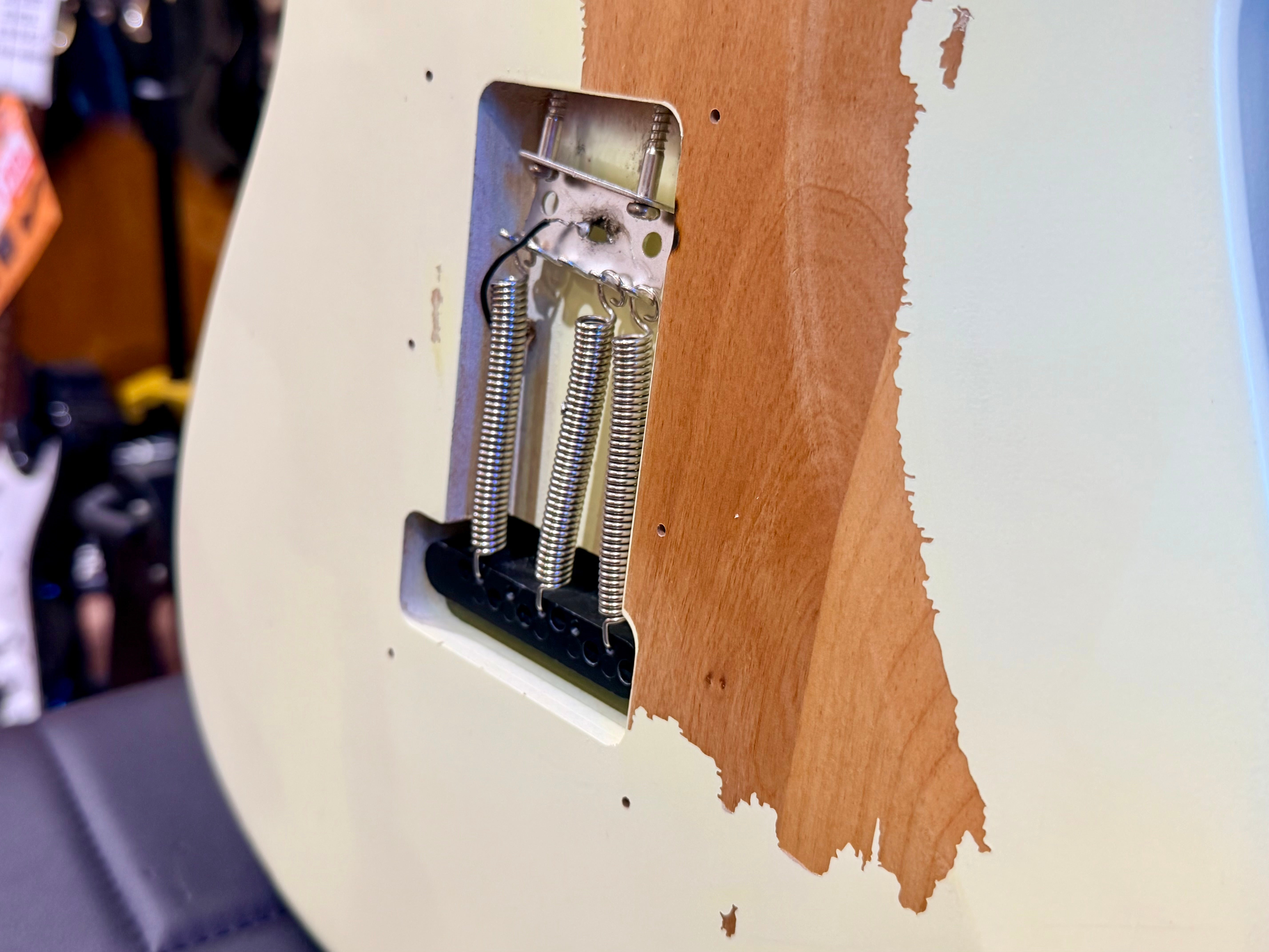 🔥2020🔥 Vintage V6 Thomas Blug Signature Guitar~ Distressed Relic~ Vintage White