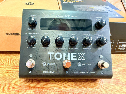 🎸Boxed🎸 IK Multimedia TONEX Pedal~ Guitar AmpliTube Machine Modelling~ AIMM!
