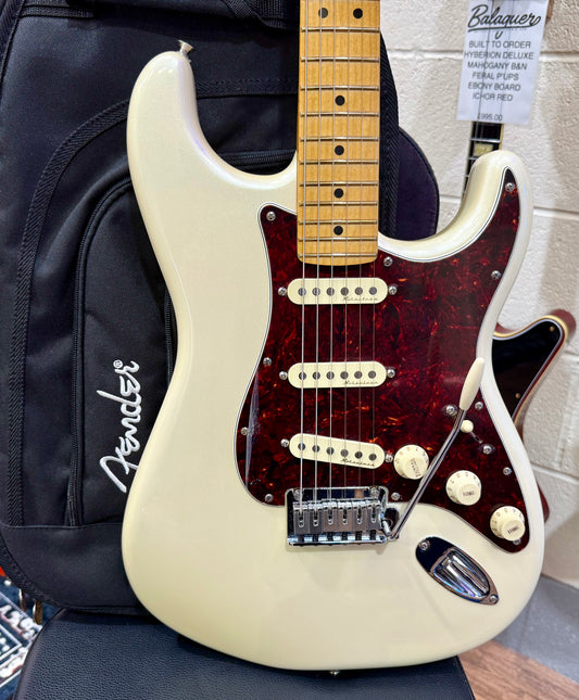 🌟2021 MINT🌟 Fender Player Plus Stratocaster~ Olympic Pearl White~ Push/Pull!