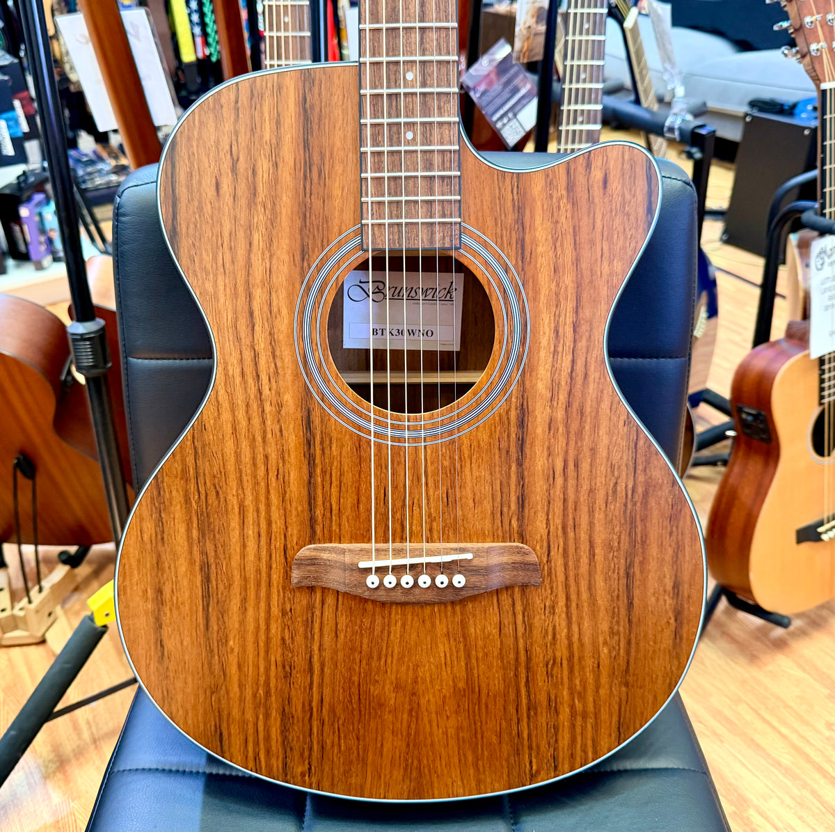 ✨NEW✨ Brunswick BTK30WNO Walnut Grand Auditorium Cutaway Electro Acoustic Guitar