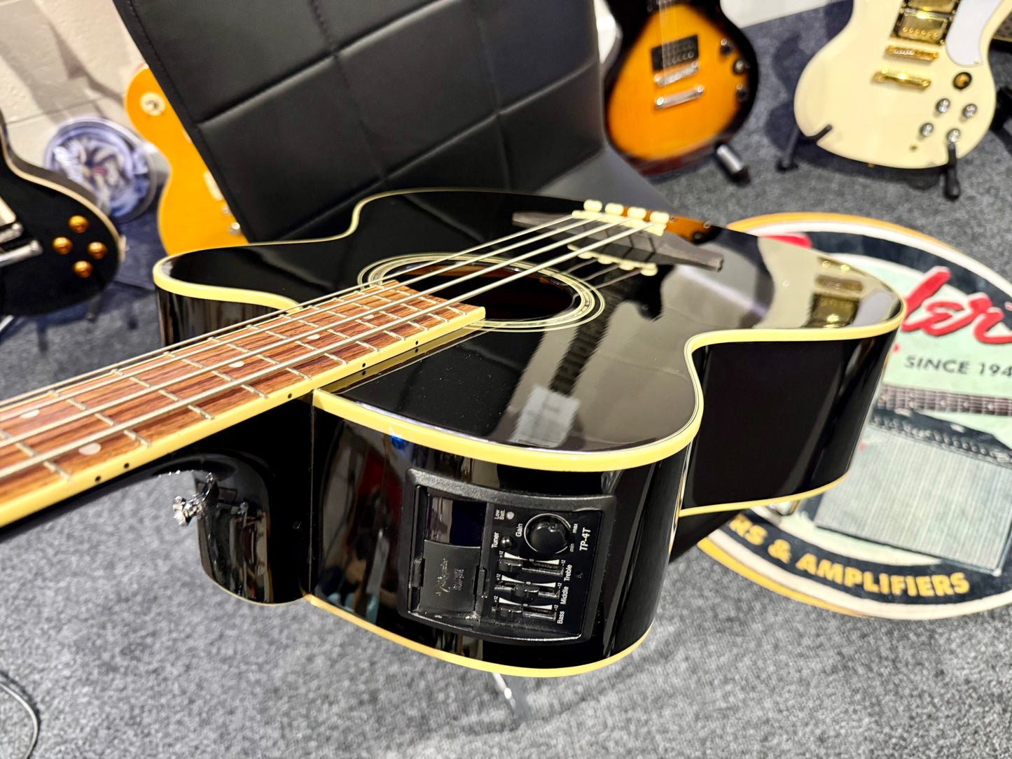 🌟ELECTRO-ACOUSTIC BASS 🌟 Takamine EGB2S-BK Gloss Black Bass~MINT!