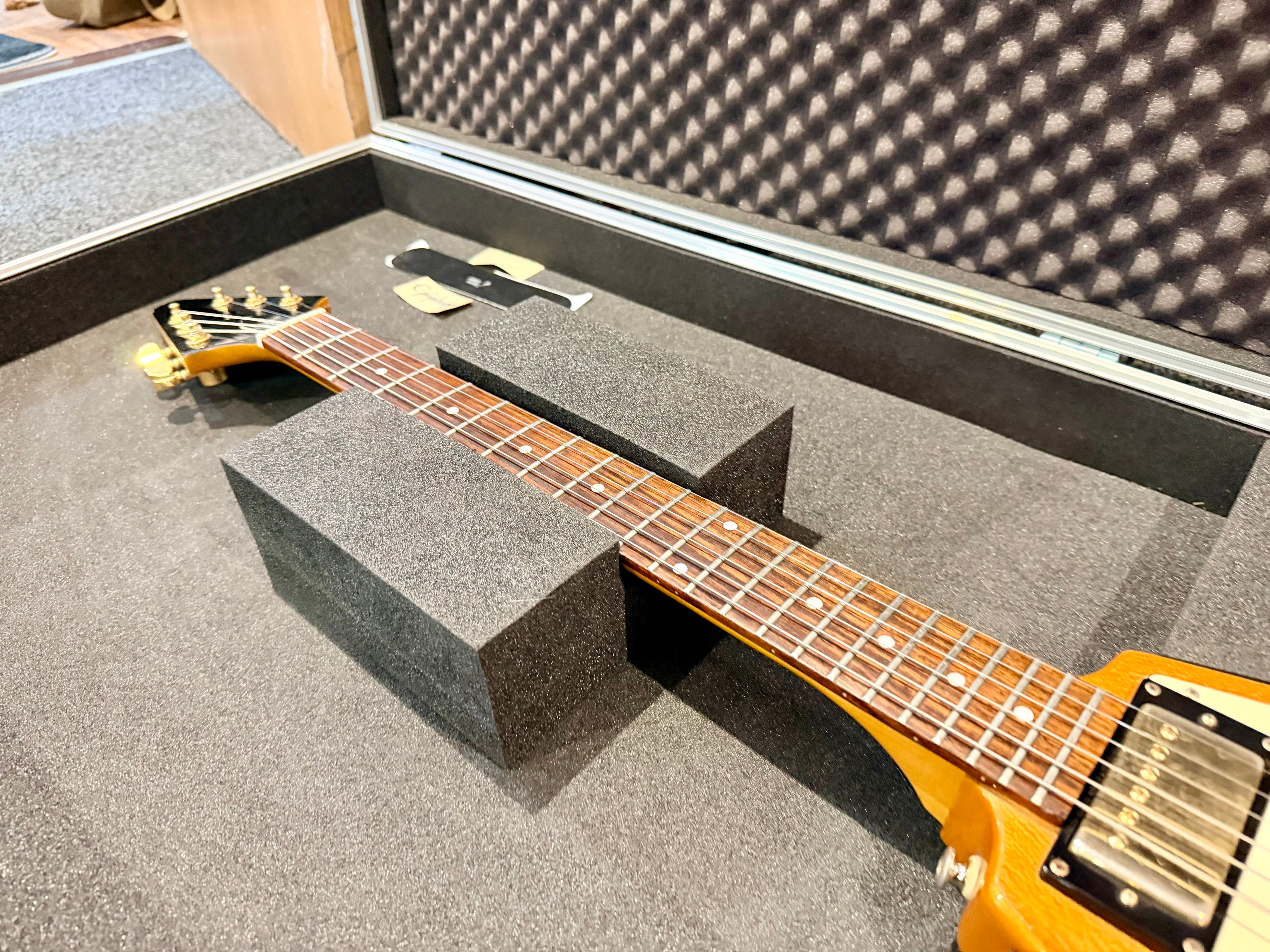 🔥2003 RARE🔥 Epiphone Korina Flying V ’58 Reissue~ Unsung Korea + Flight Case!