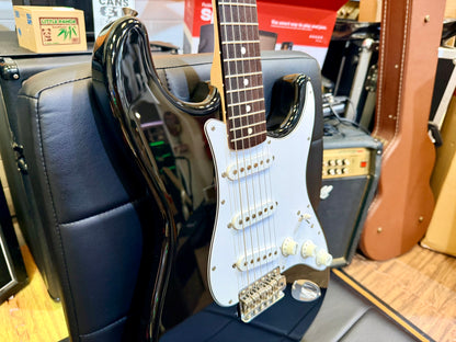 🇯🇵2004🇯🇵 Fender Japan ST-45 Stratocaster Black~ MIJ Rosewood Fingerboard!