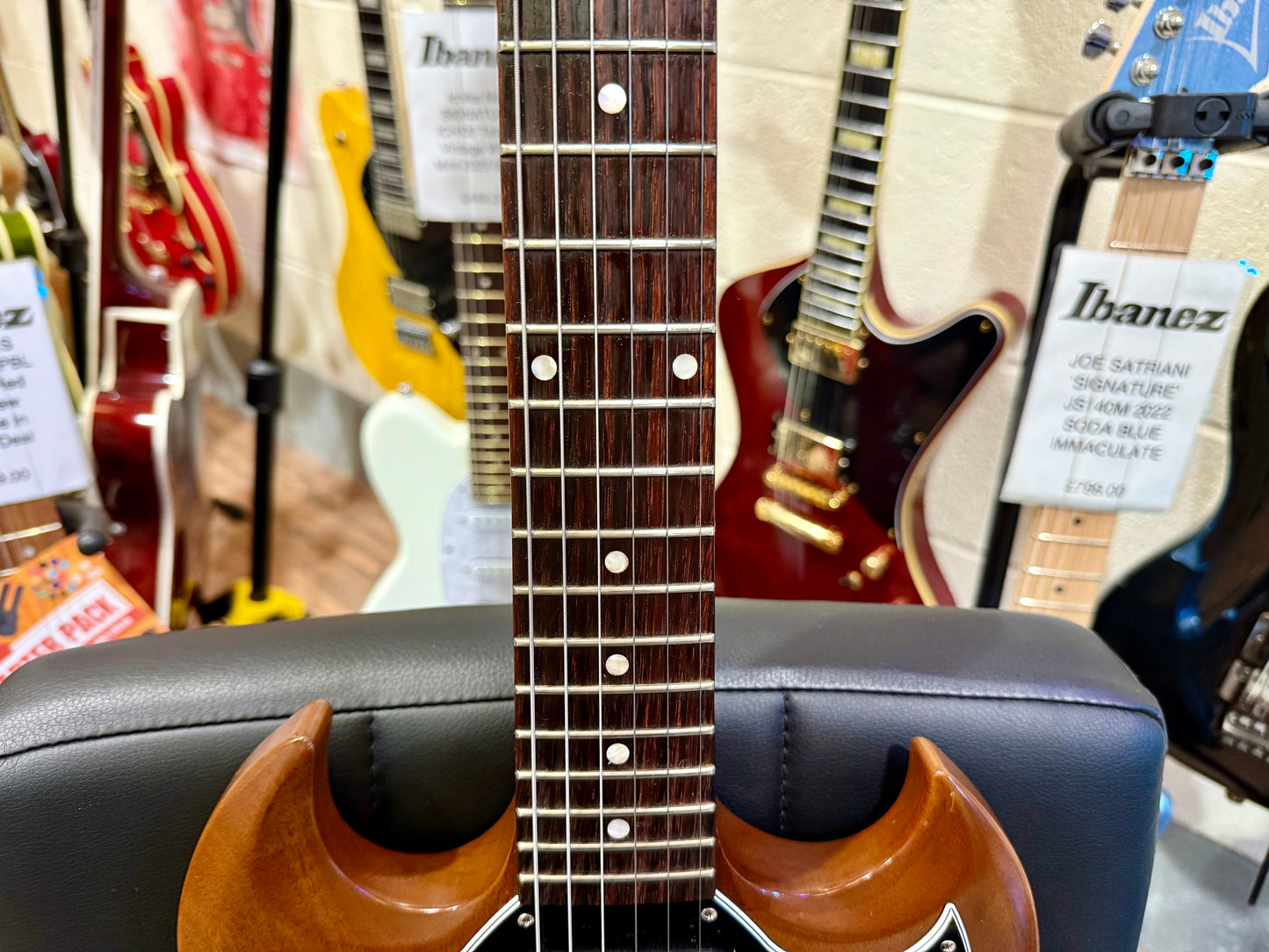 🌟2020🌟 Gibson SG Tribute~ Natural Walnut Finish~ Hiscox Hard Case~ USA Made!