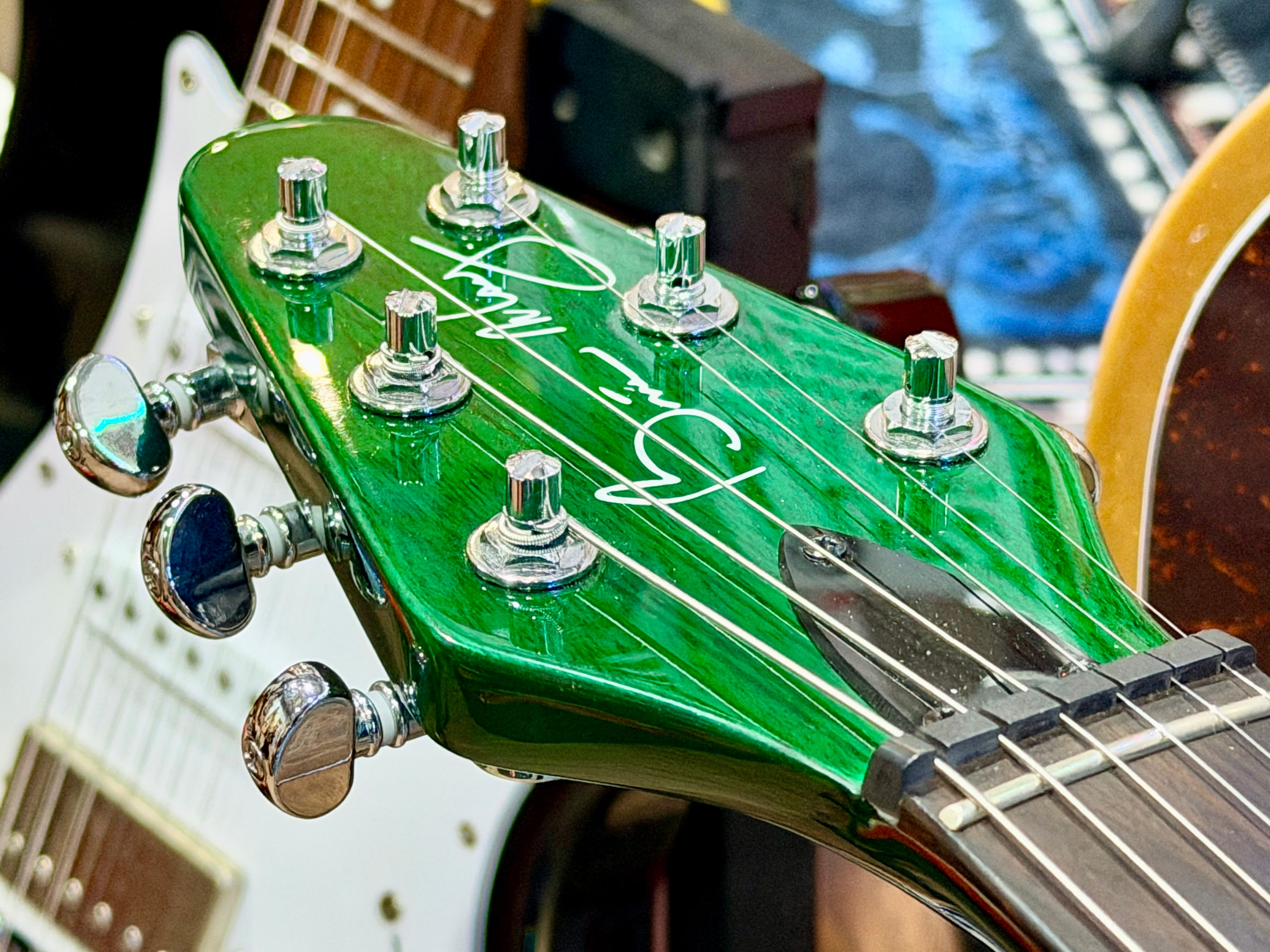 🌟LTD EDITION🌟 Brian May BMG Special Edition~ Emerald Green Model + Gig Bag!