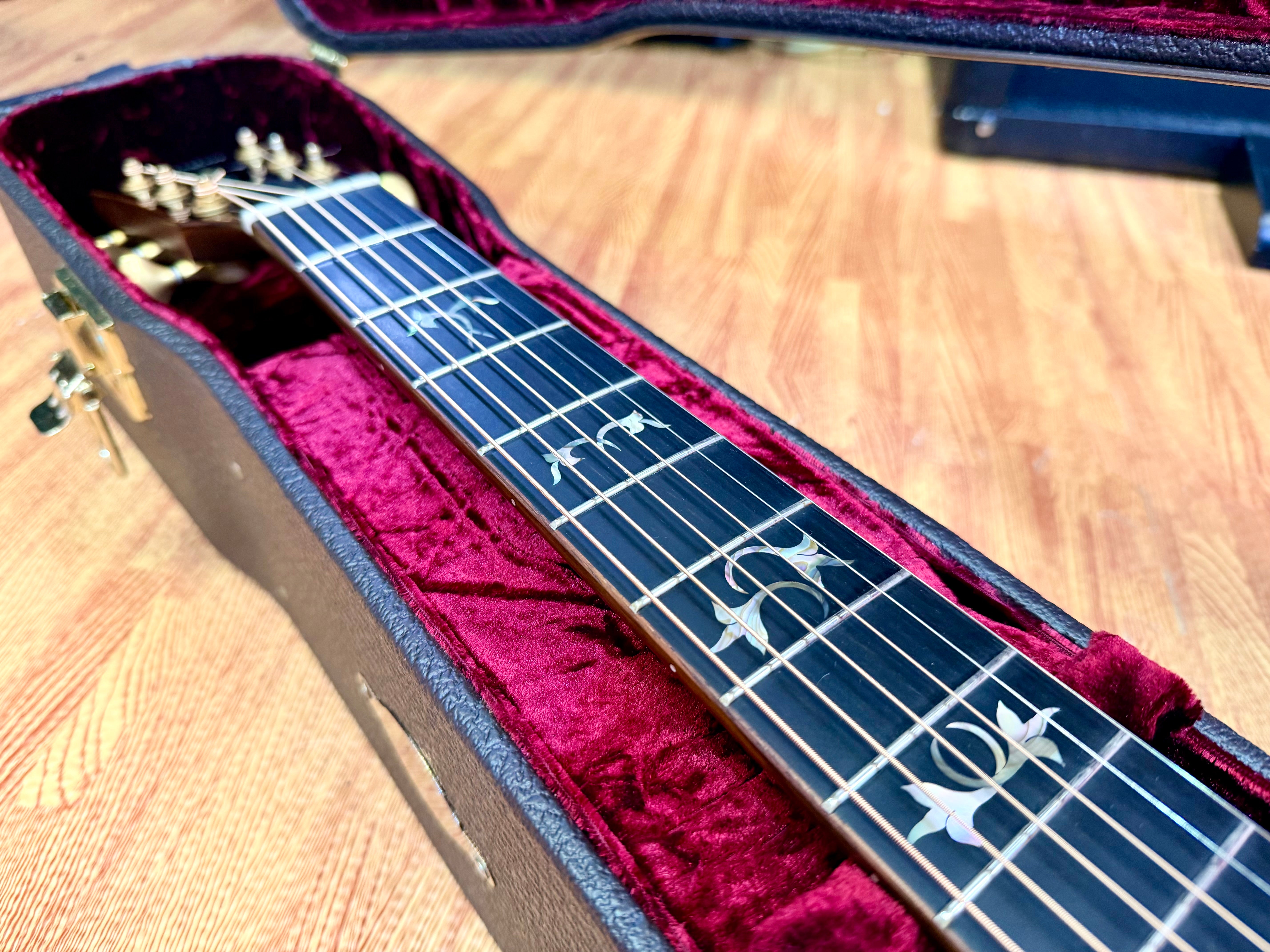 ✨BEAUTIFUL✨ 2011 Taylor 914ce Grand Auditorium~ Cindy Inlay~ Electro Acoustic!