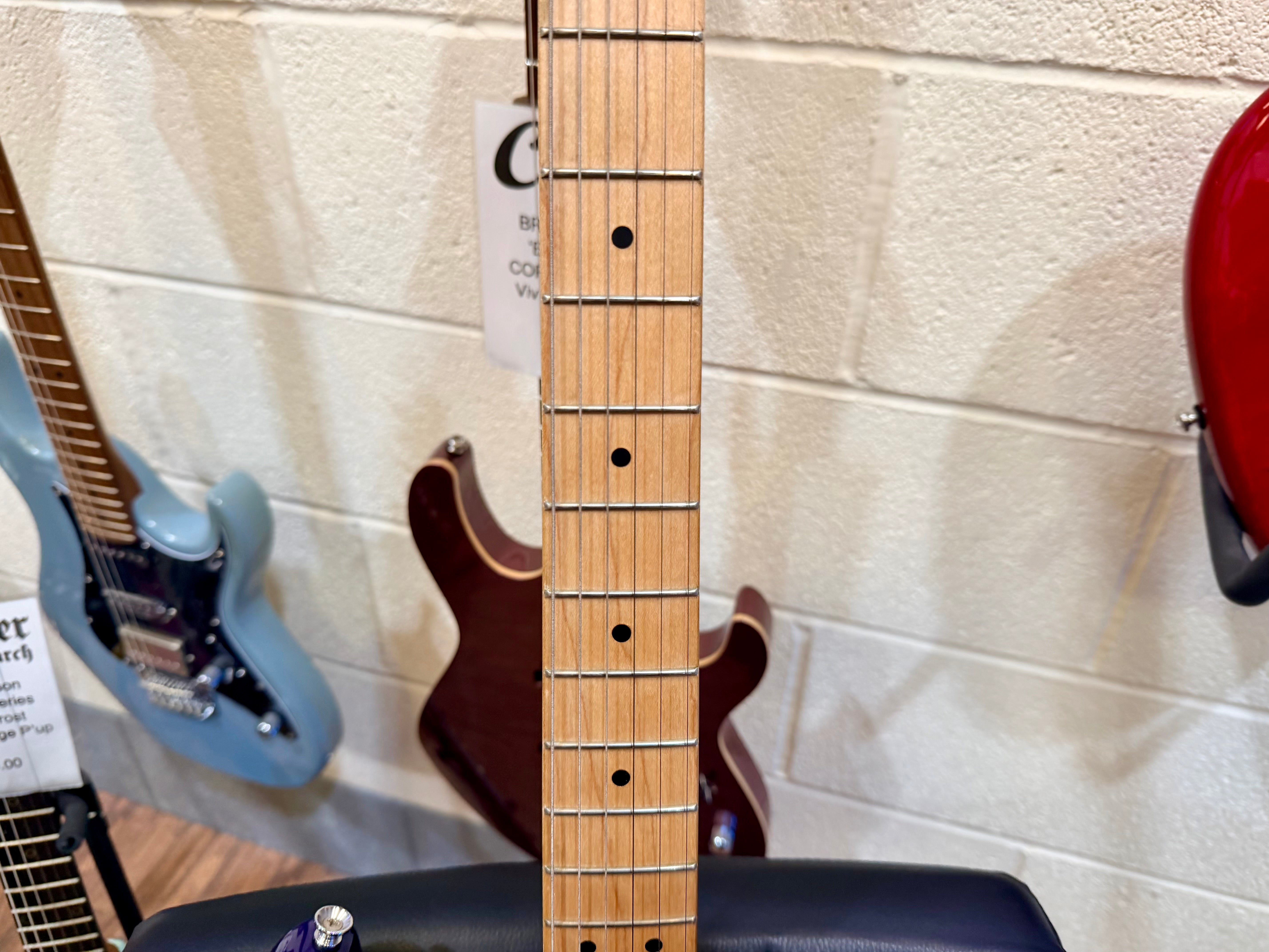 🌟LIMITED EDITION🌟 Fender Squier FSR Bullet Stratocaster~ Metallic Purple/Blue!