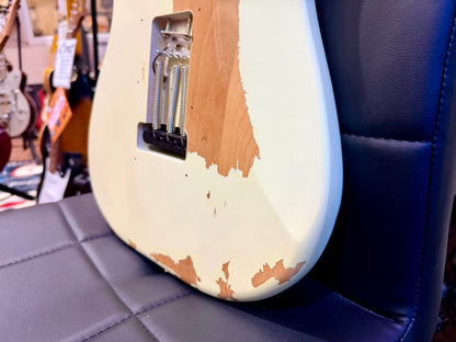 🔥2020🔥 Vintage V6 Thomas Blug Signature Guitar~ Distressed Relic~ Vintage White